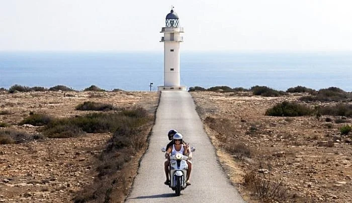 Vivir en Formentera y no encontrar psicólogo: qué opciones tienes