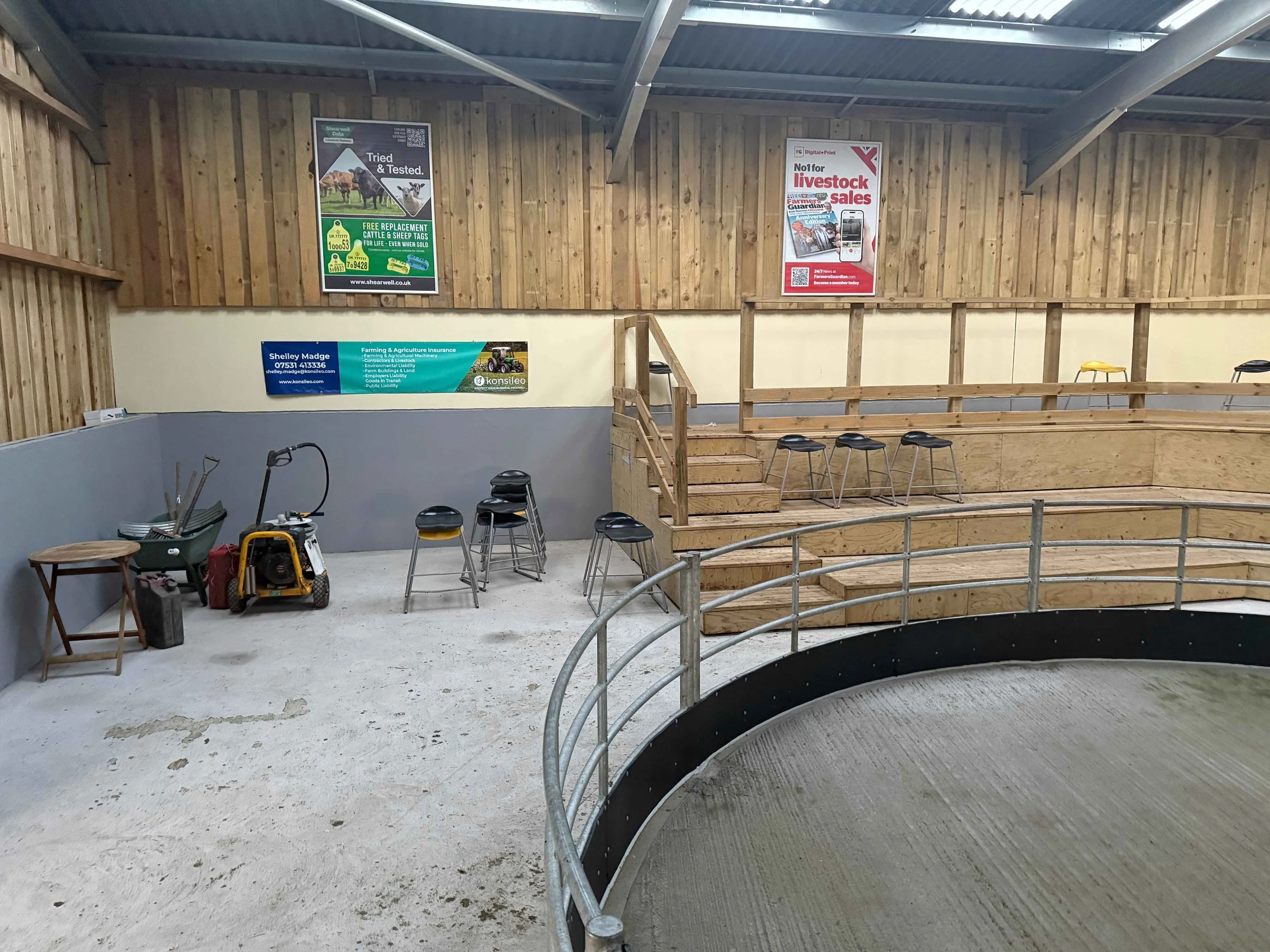 Blackmoor Gate Livestock Market Advertising (trades under Exmoor Auction Centre)