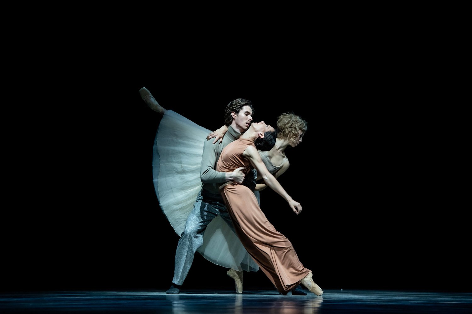 Demis_Volpi_Giselle_06_low.jpg