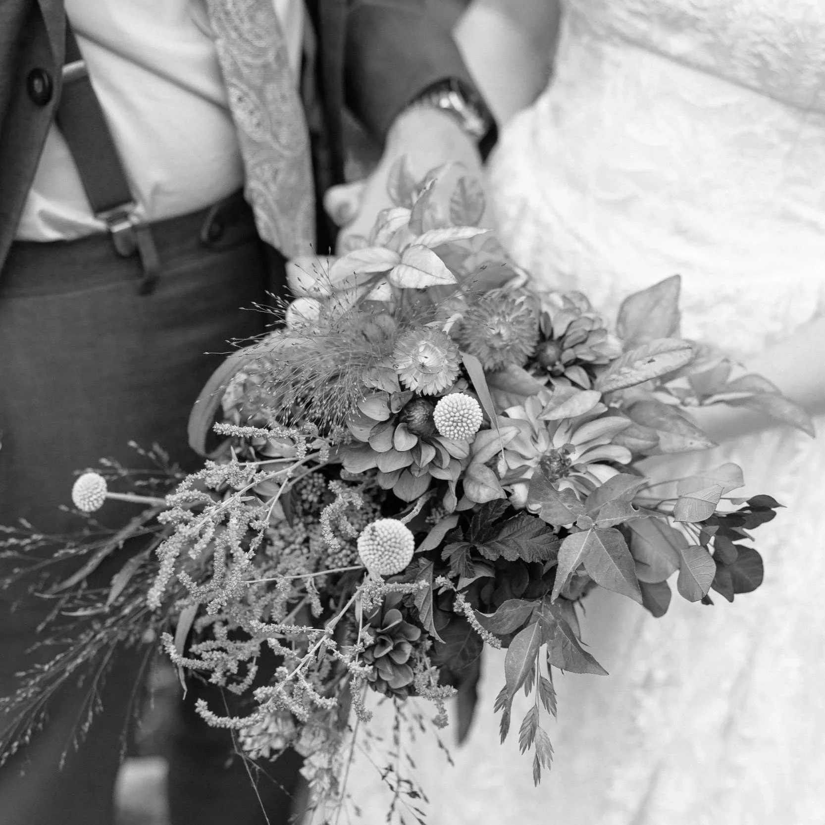 Oxleaze Barn Wedding Photography by The Wedding Content Creator Oxford - 24hr delivery