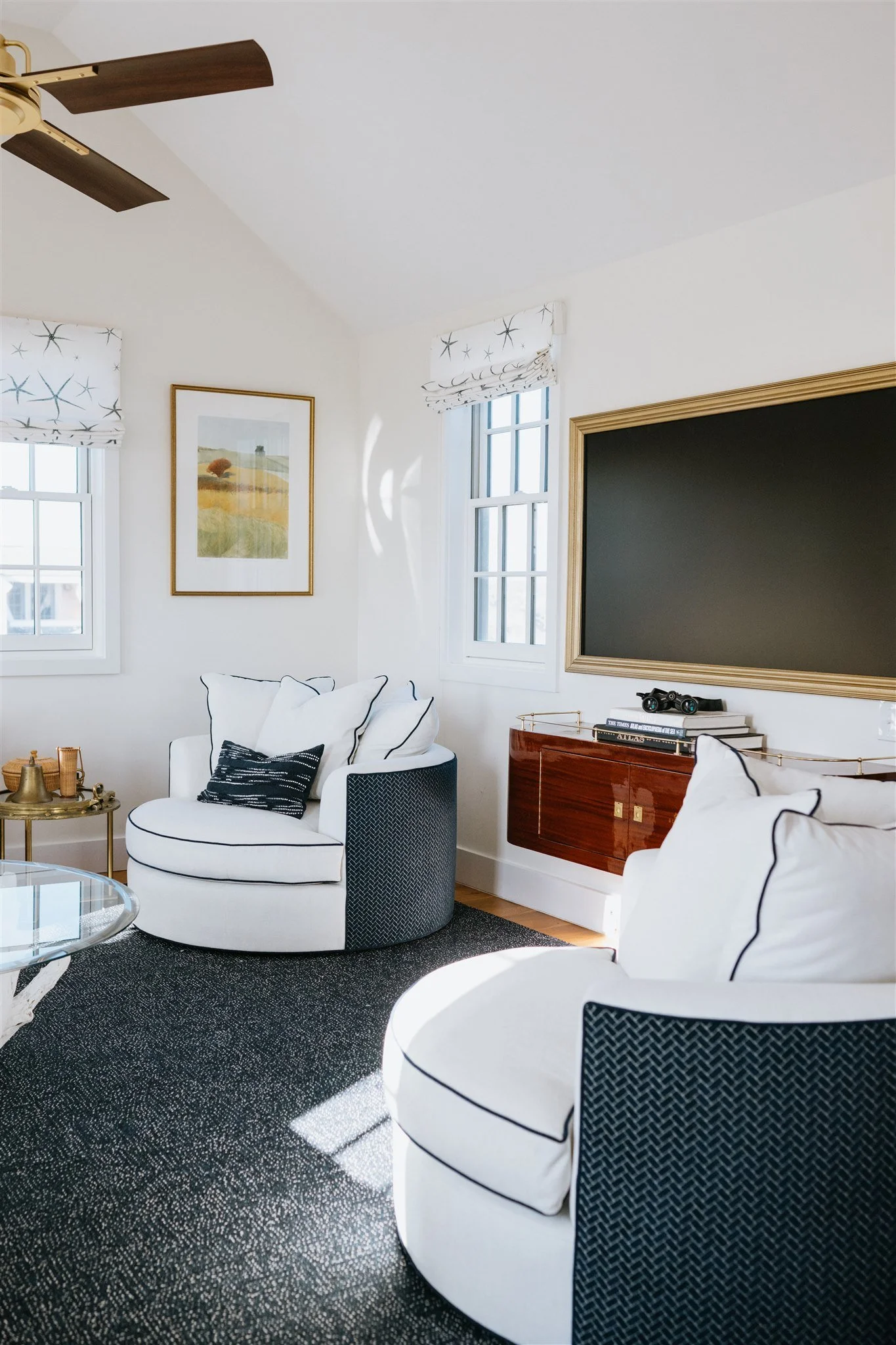 Island Summer Living