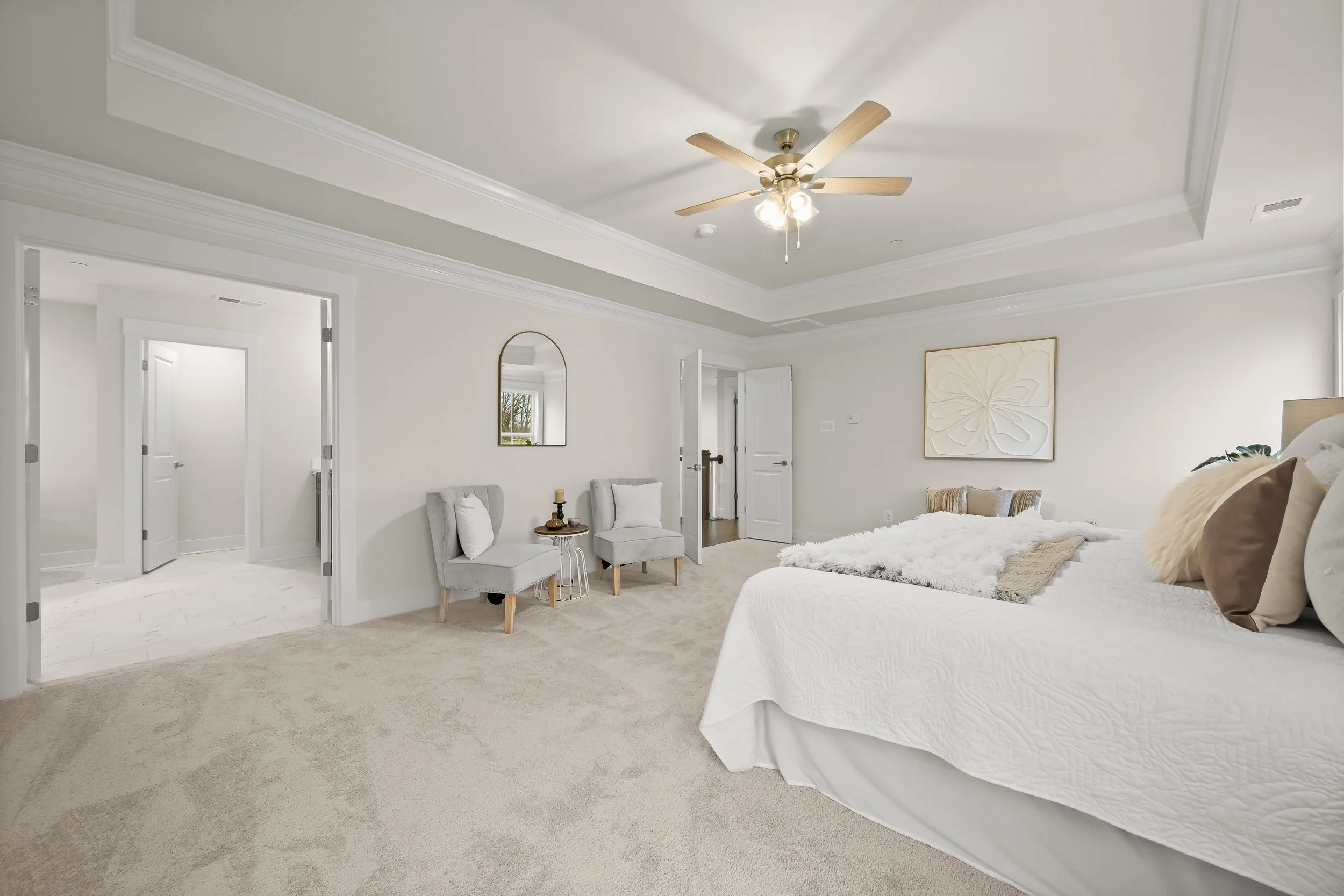 31-Primary Bedroom Suite.jpg