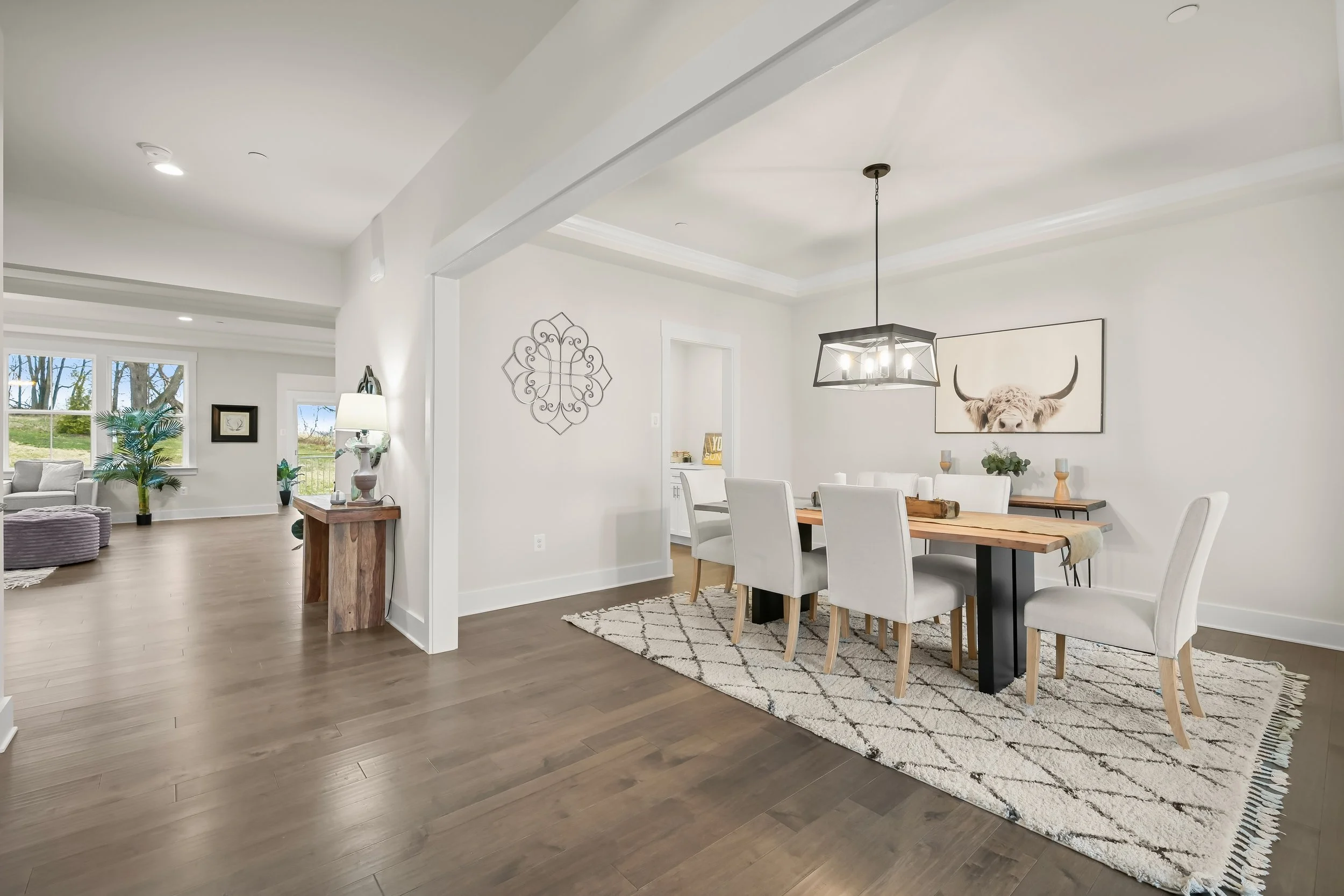 07-Dining Room.jpg