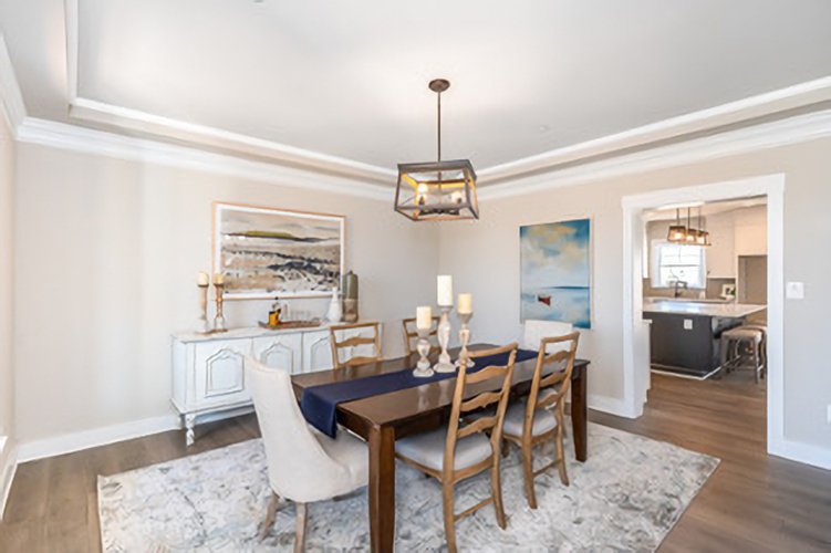 edited-v3-2402_Scotlon_Ct_dining-2-Enhanced-SR.jpg