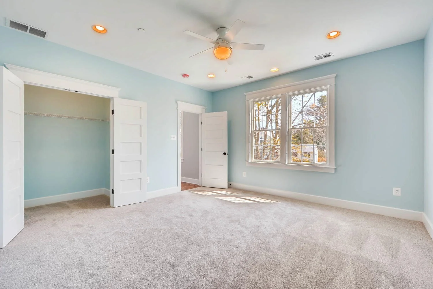 120A Midhurst Road Baltimore-large-028-26-2nd Floor Bedroom-1500x1000-72dpi.jpg