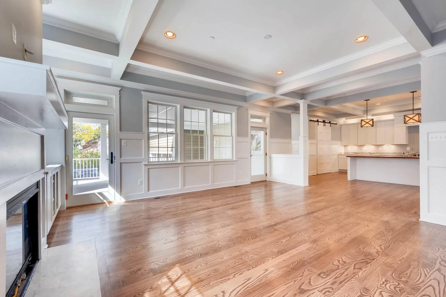120A Midhurst Road Baltimore-large-015-8-Family Room-1499x1000-72dpi.jpg