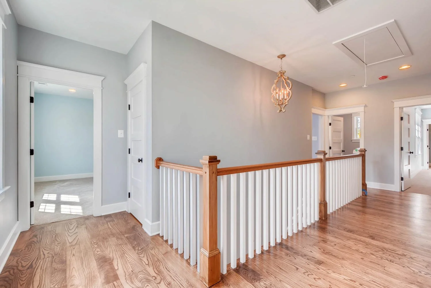 120A Midhurst Road Baltimore-large-038-39-2nd Floor Hallway-1499x1000-72dpi.jpg