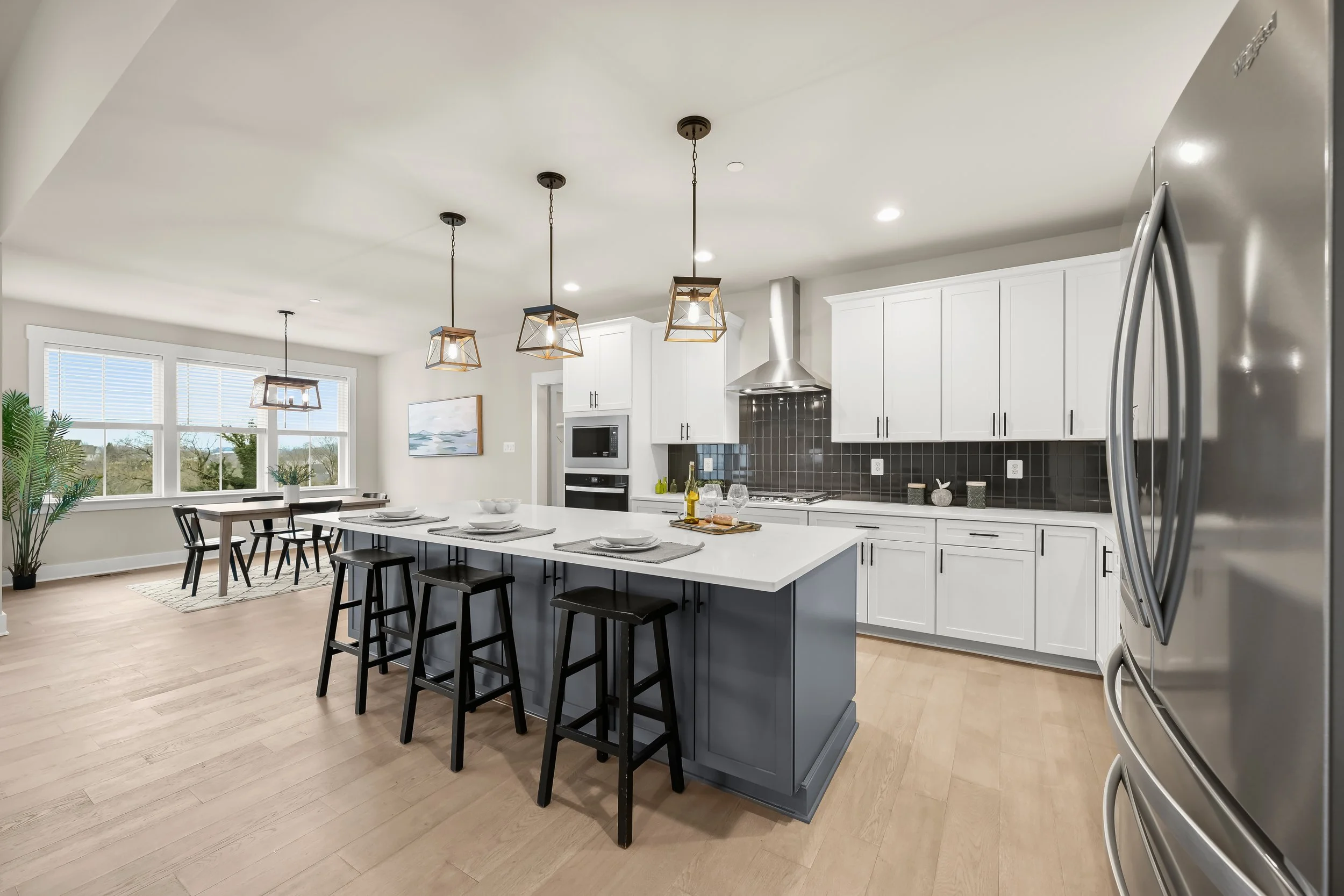18-Kitchen.jpg