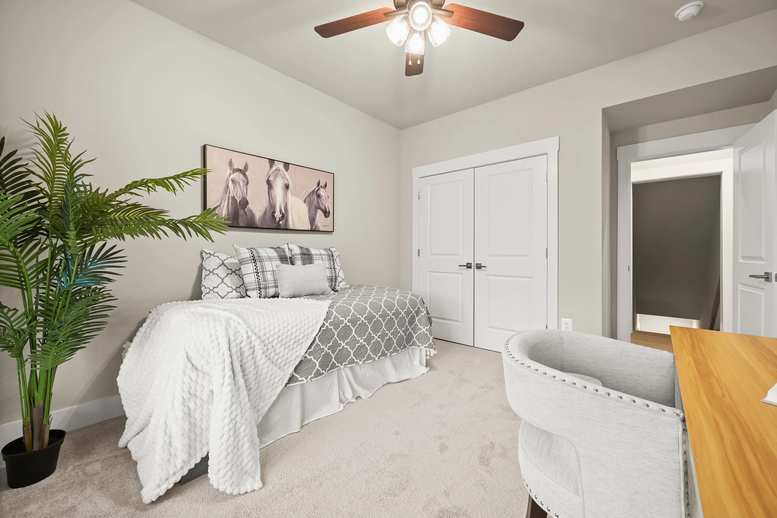 33-Second Bedroom.jpg
