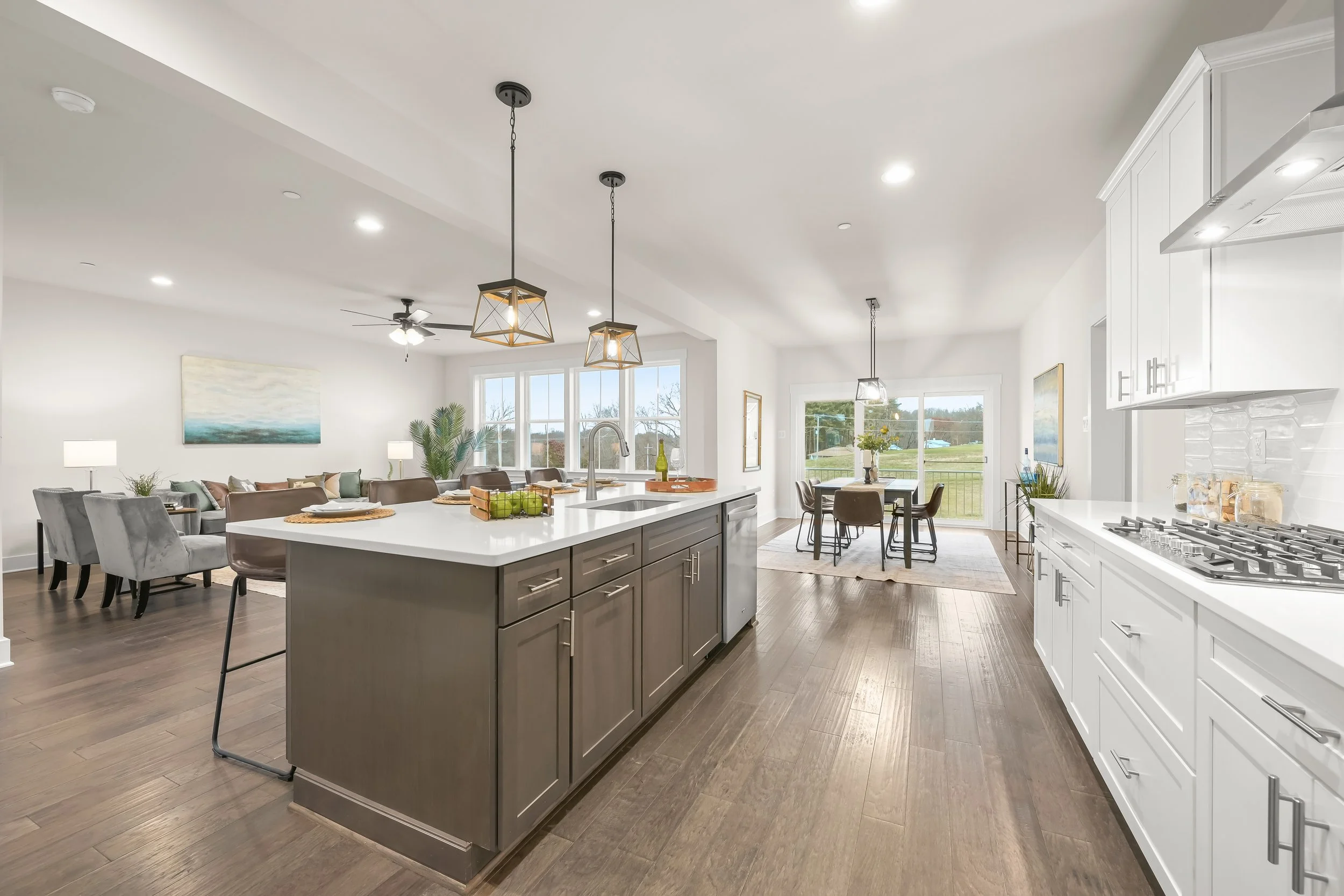13-Kitchen.jpg