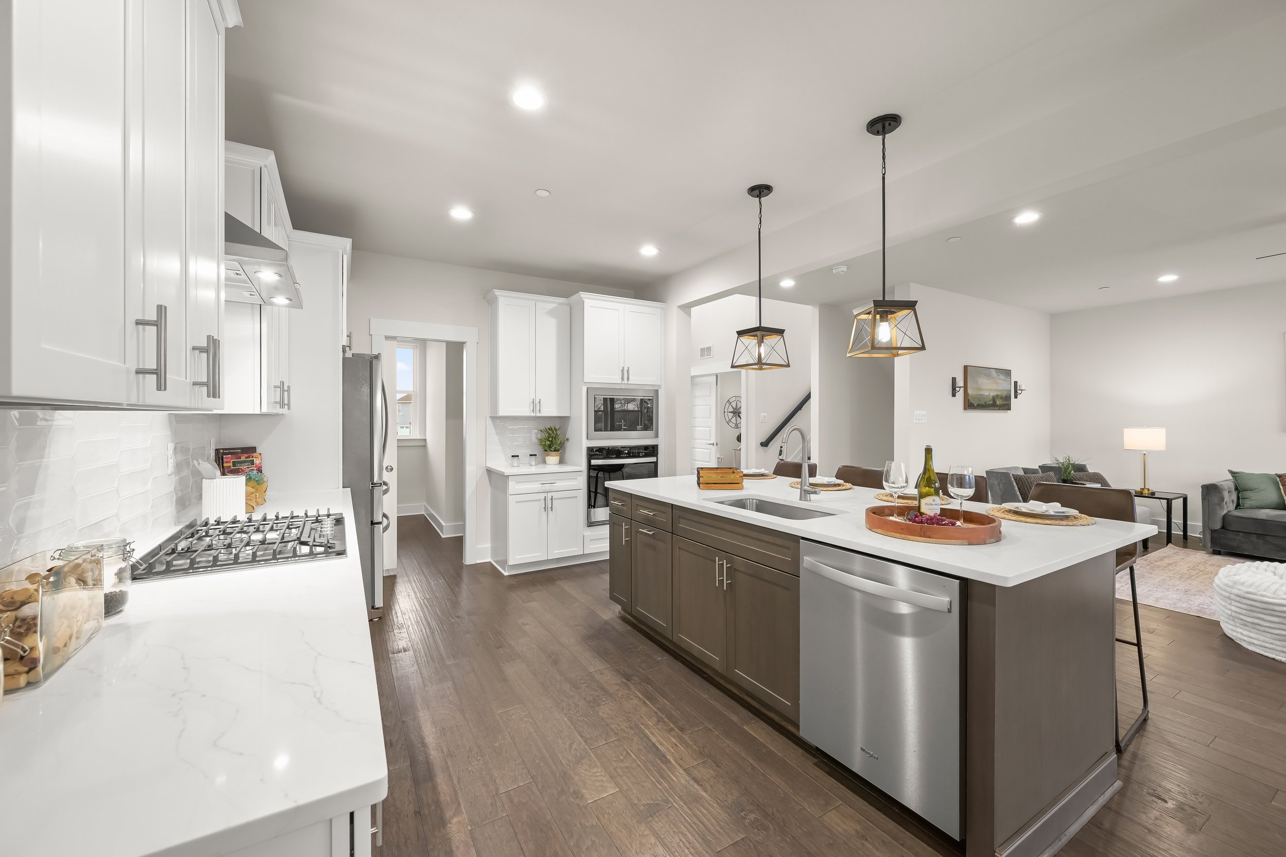 14-Kitchen.jpg