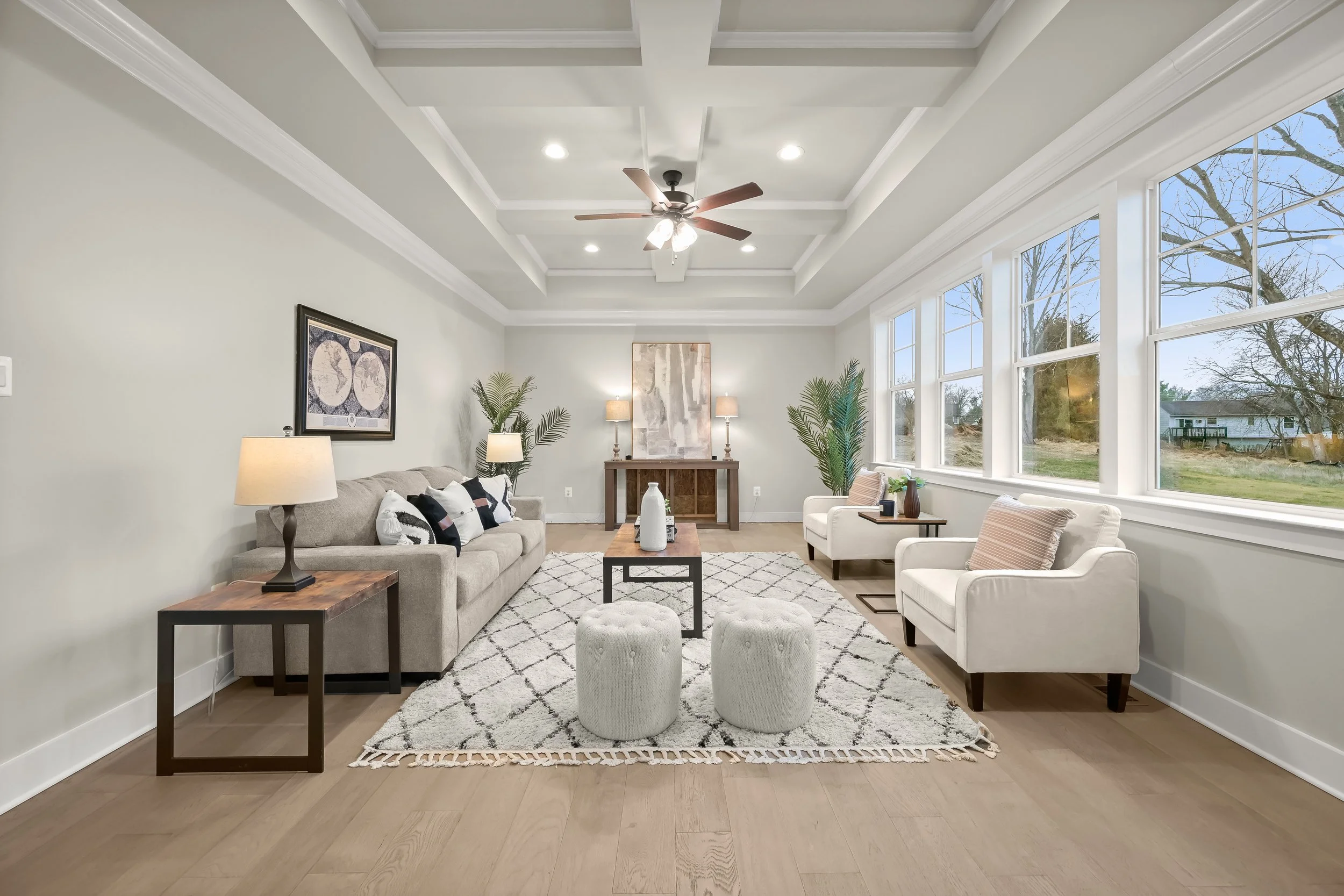 21-Family Room.jpg