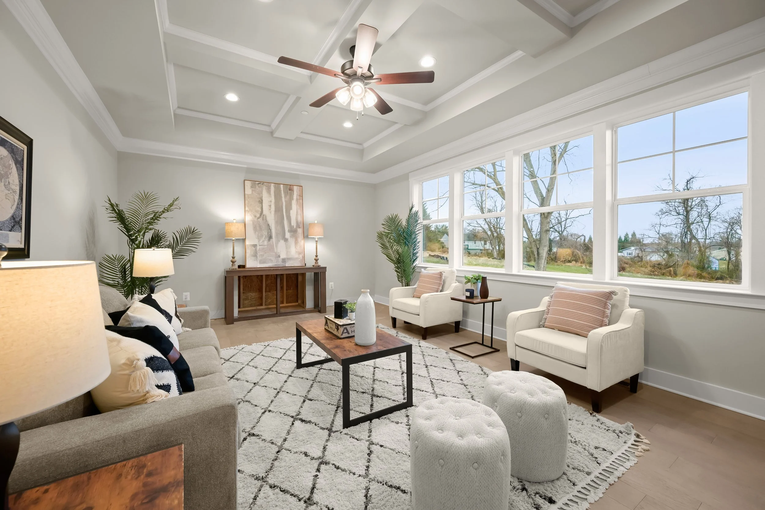 22-Family Room.jpg
