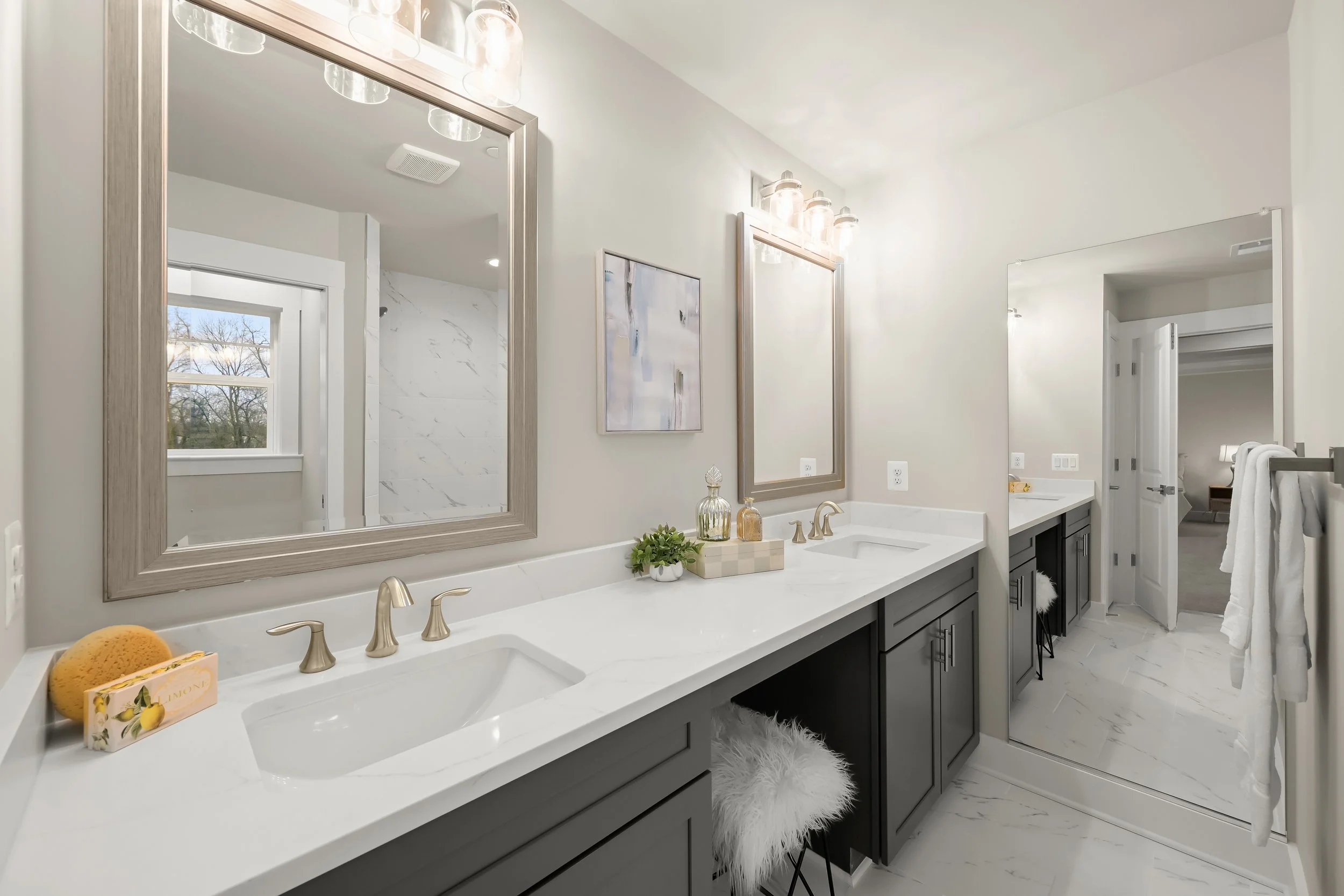 31-Primary Ensuite Bathroom.jpg