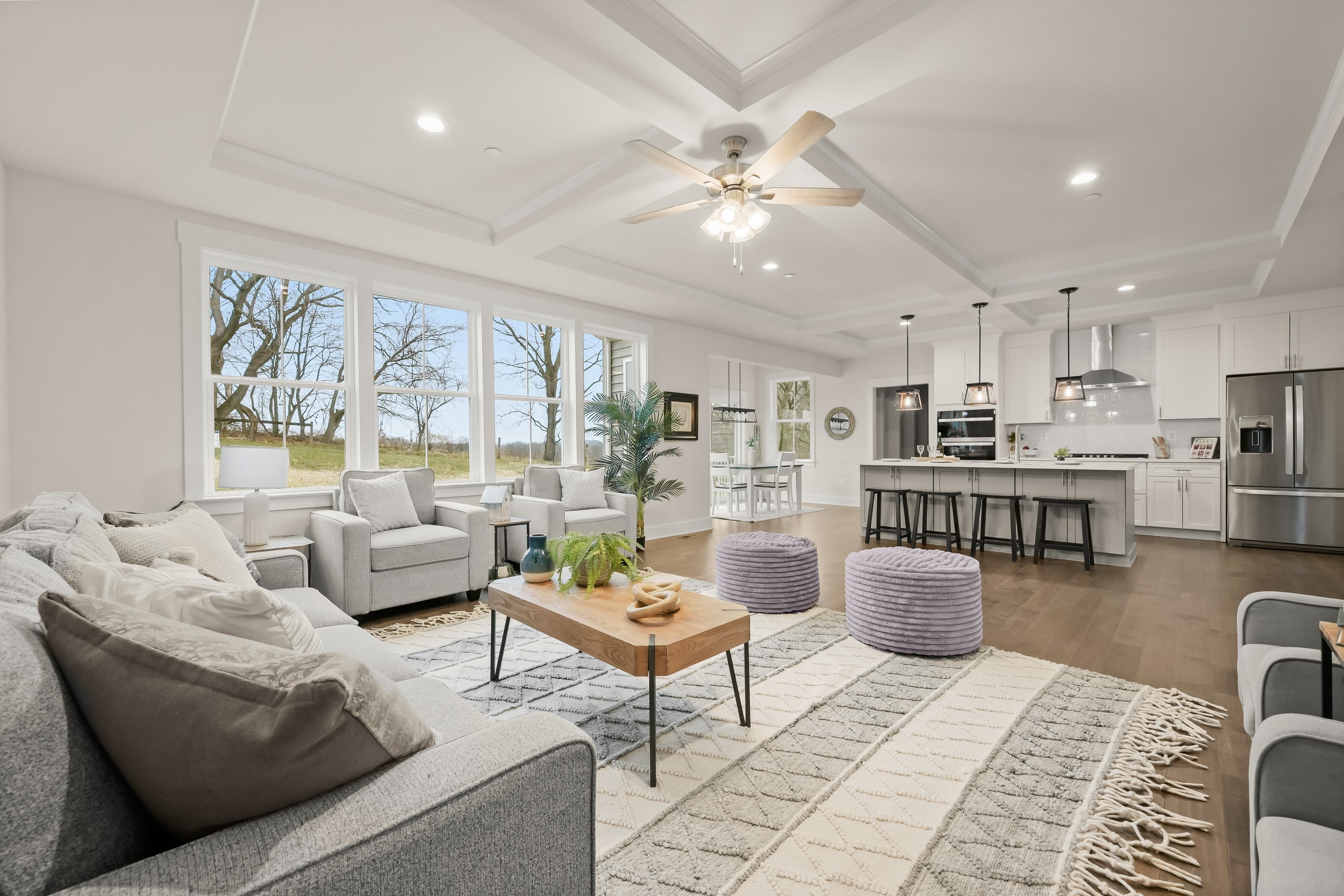 26-Living Room.jpg