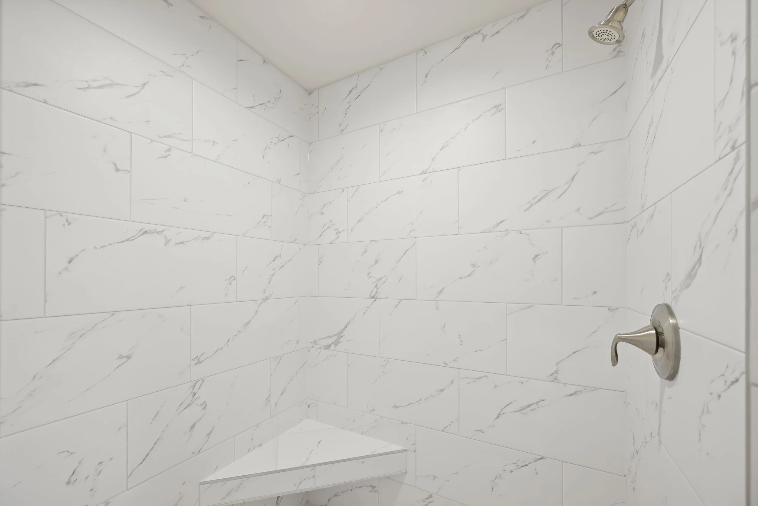 34-Primary Ensuite Bathroom.jpg