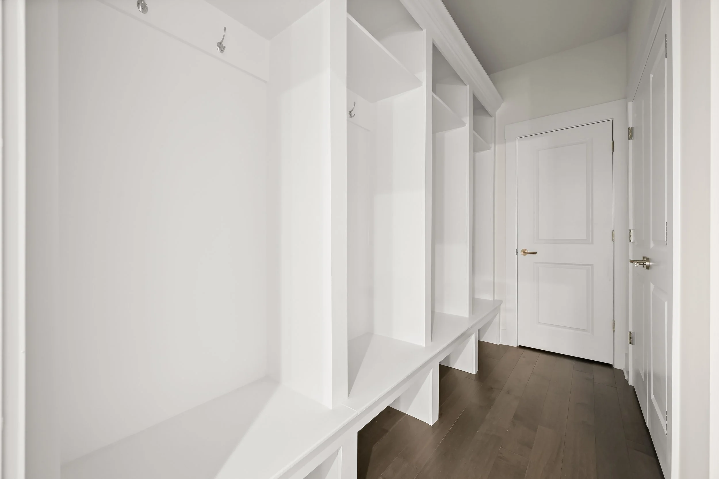 27-Mud Room.jpg