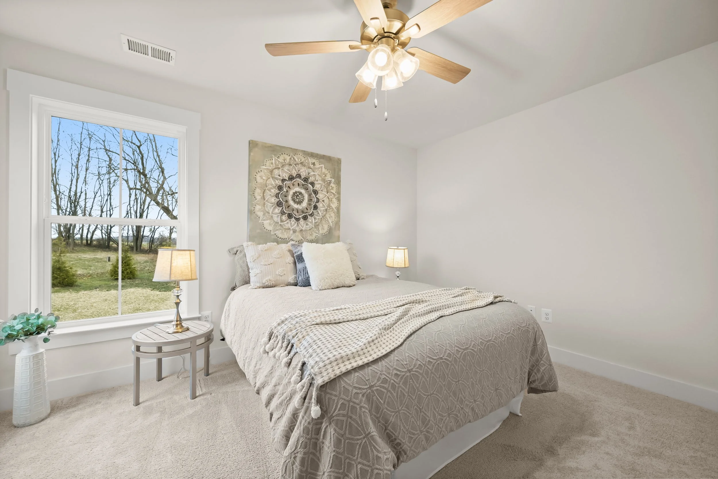 40-Second Bedroom.jpg