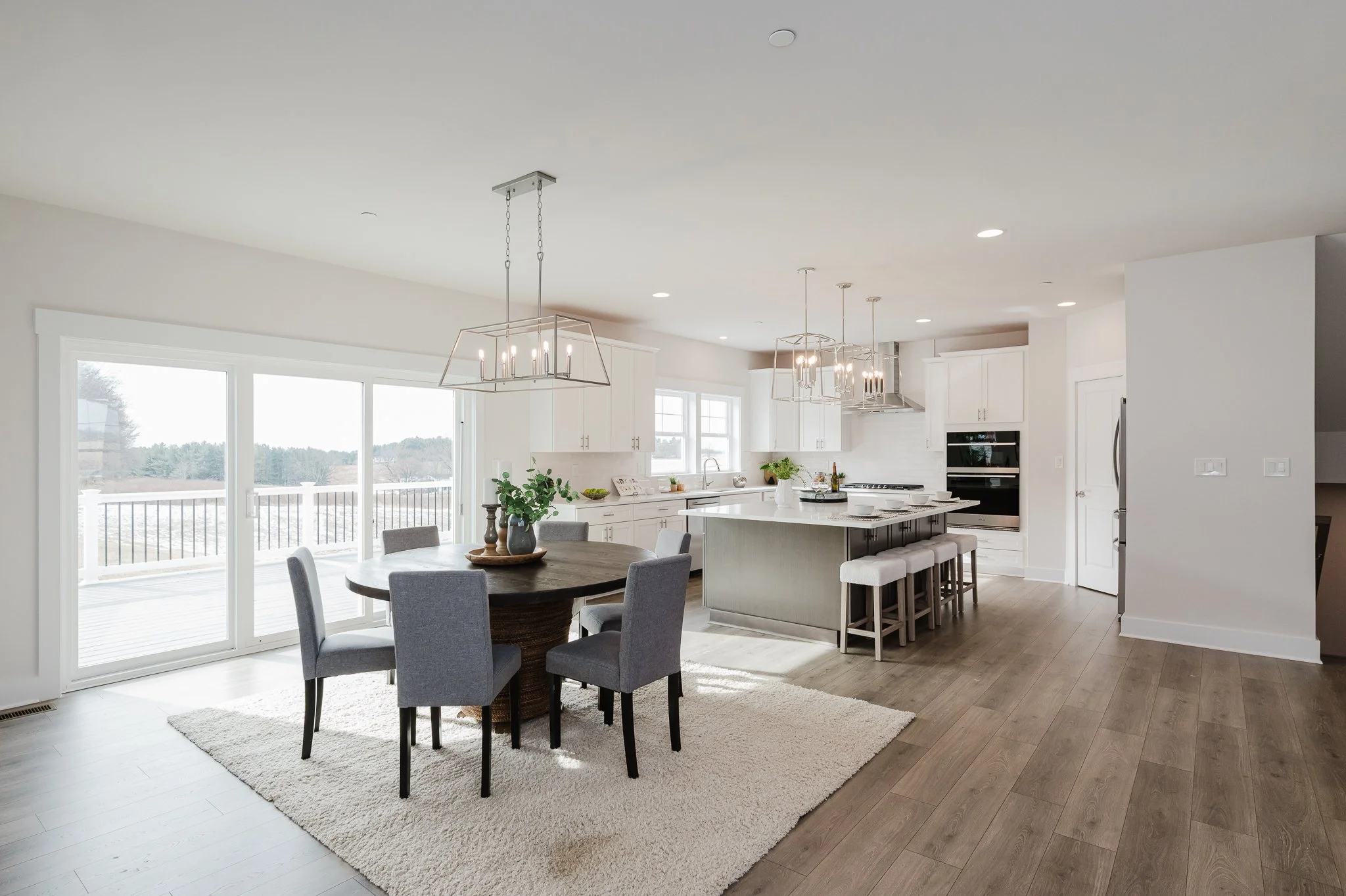 1605_Oakland_reshoot-10.jpg