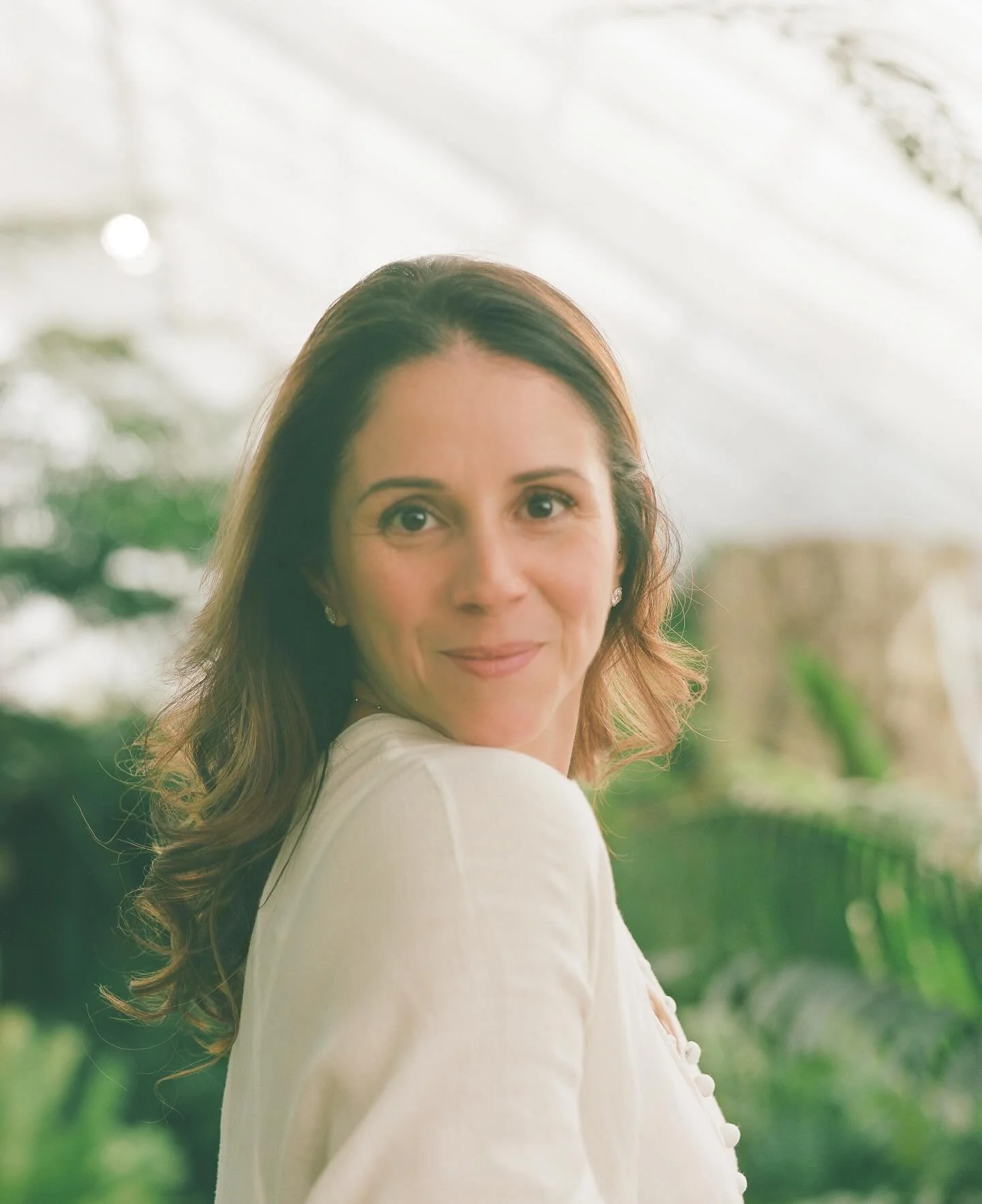 Hi, I&rsquo;m Giselle. 

My work is rooted in care, presence, and service. With a background in hospitality, over a decade teaching yoga, and experience supporting families and households,  I bring a calm, reliable, and thoughtful approach to everyth