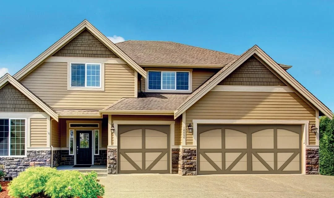 LP Custom Series_Windsor Door.jpg