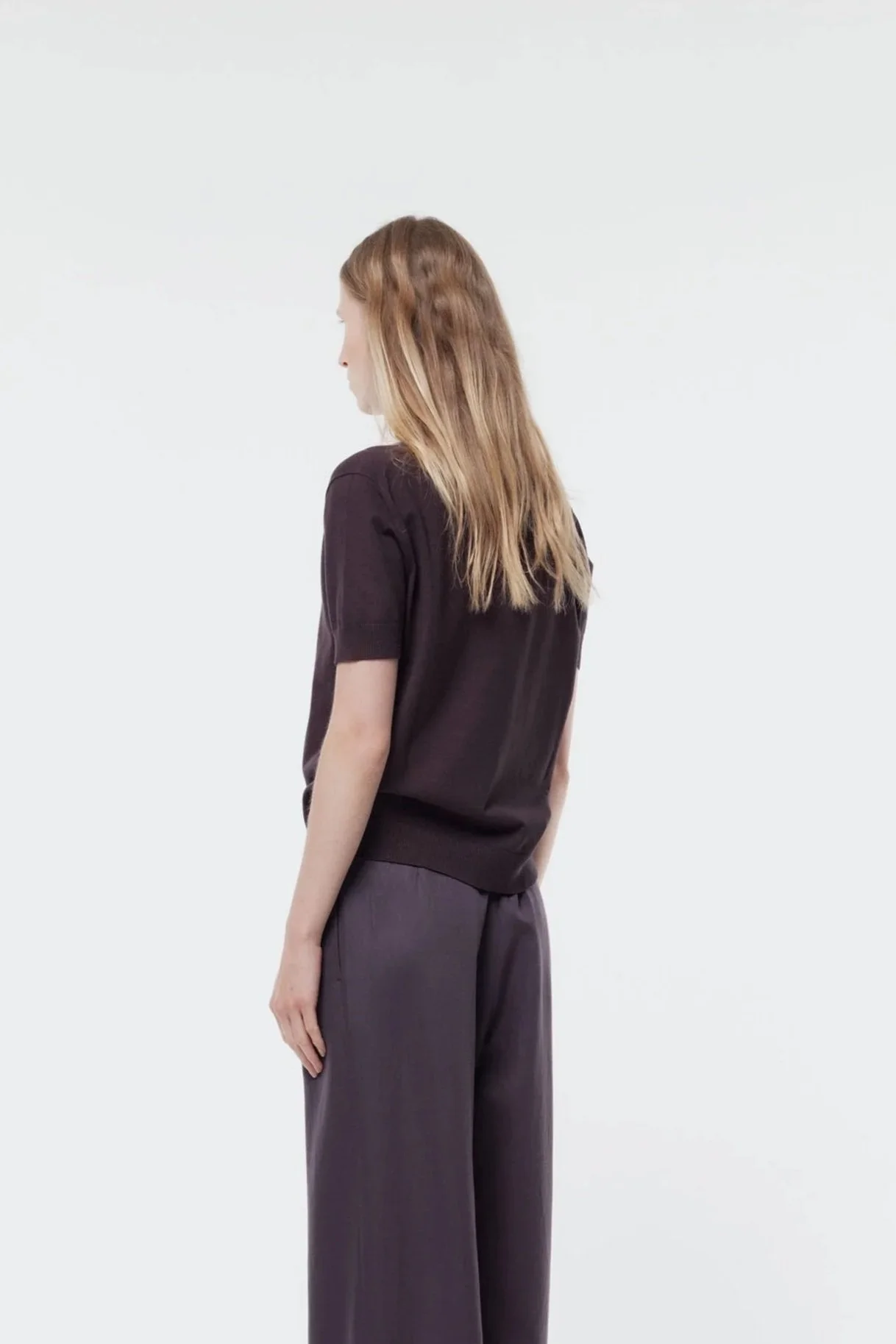 SS26_AURELIA_CARDI_MUTED_PLUM_BROUN_PANT_SHADOW_IRIS_GREGORY+SS2727108.jpg