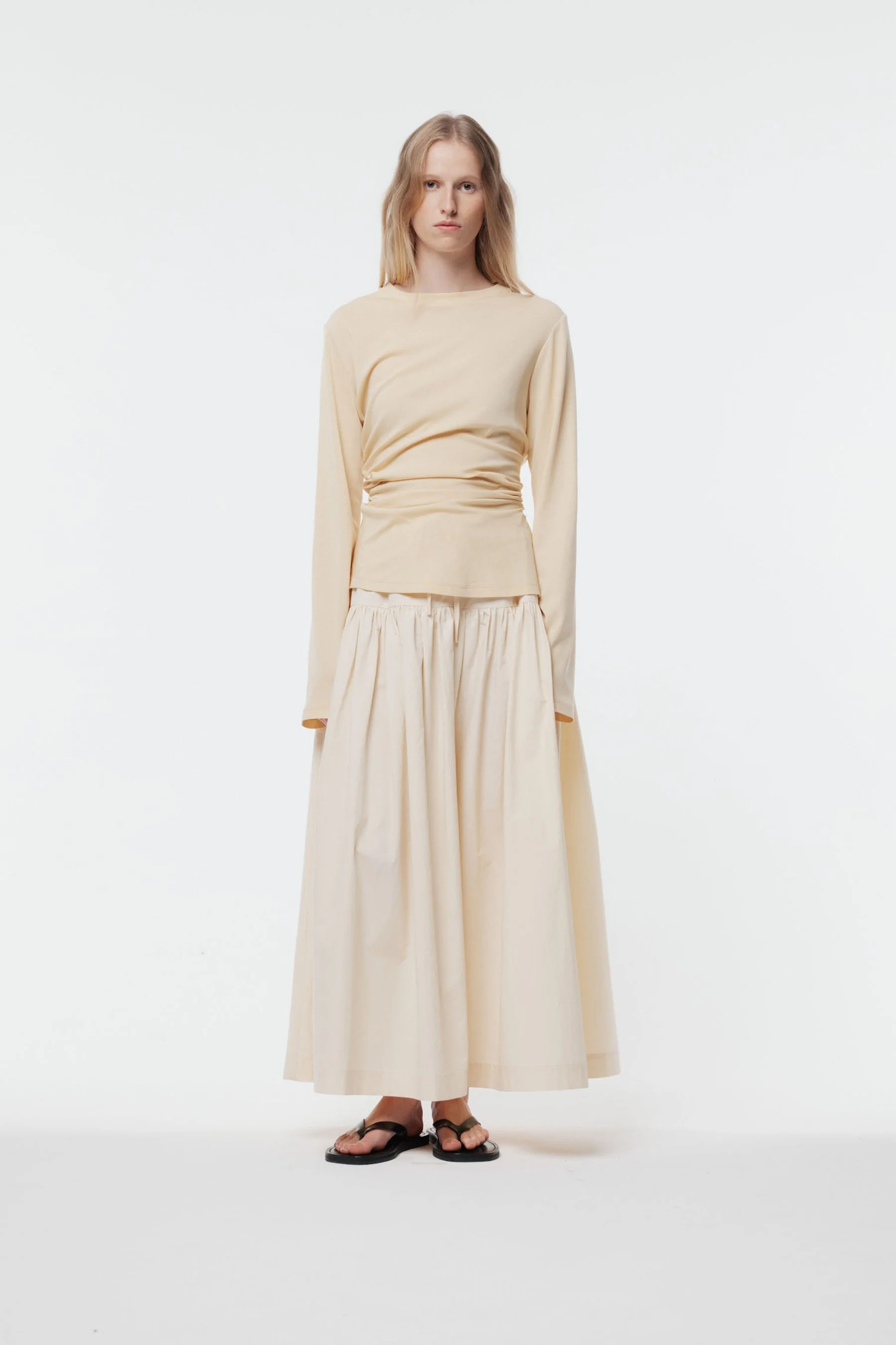 SS26_MIRIAM_TOP_MAIER_SKIRT_JASMINE_GREGORY SS2727150.jpg