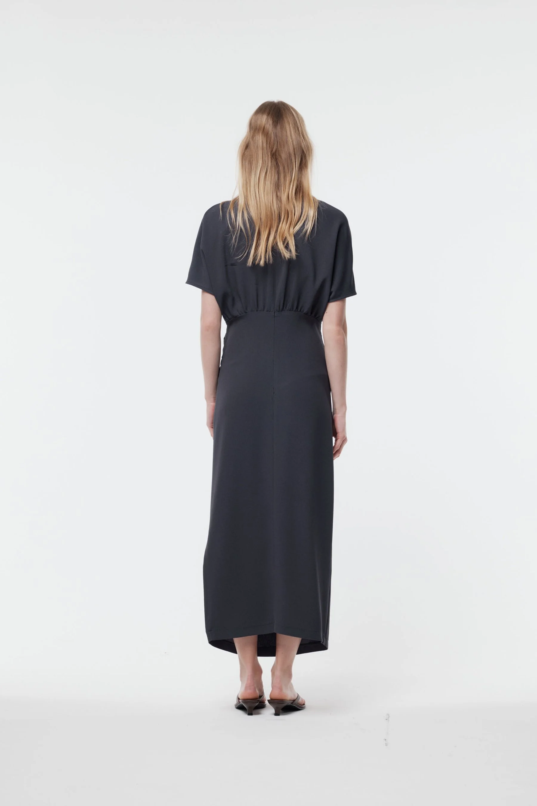 SS26_RANDI_DRESS_MUTED_PLUM_GREGORY SS2727301.jpg