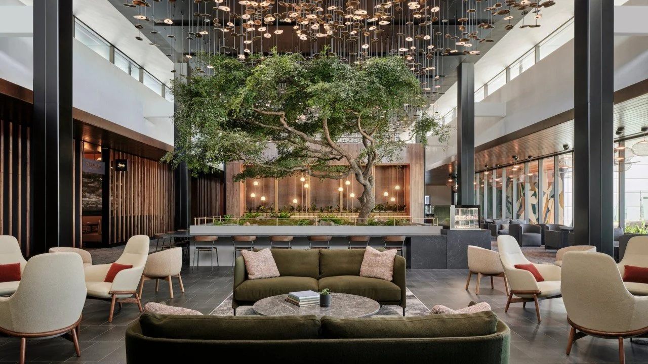 What if your work(place) felt more like your favorite airline club?