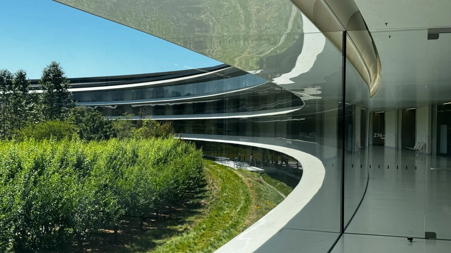 Apple Park Cupertino CA