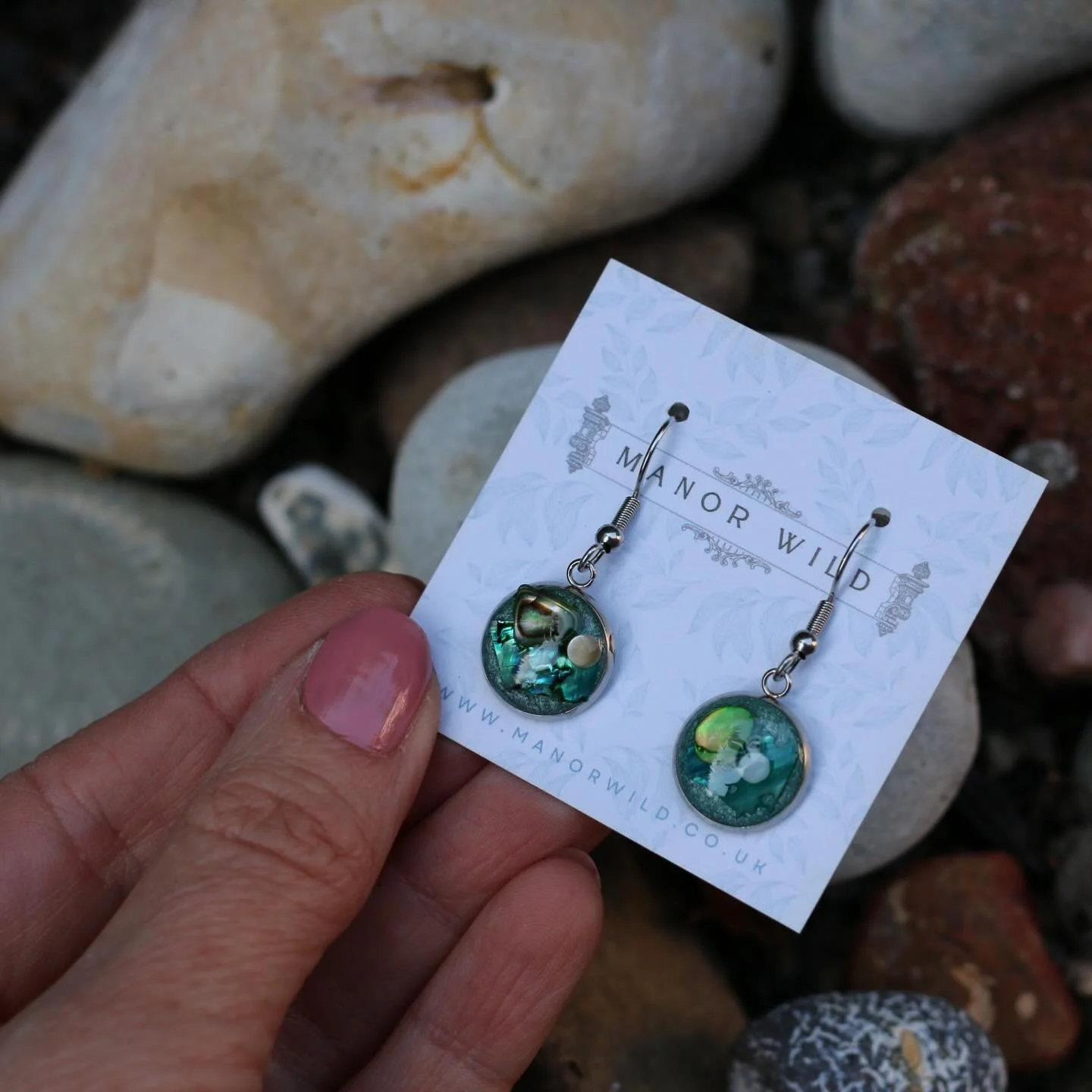 From the coastal range 🩵 #nauticalstyle #nautical #oneofakindjewellery #resinearrings #manorwild