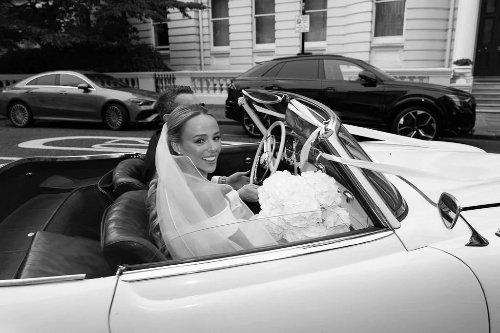 What is editorial wedding photography?
