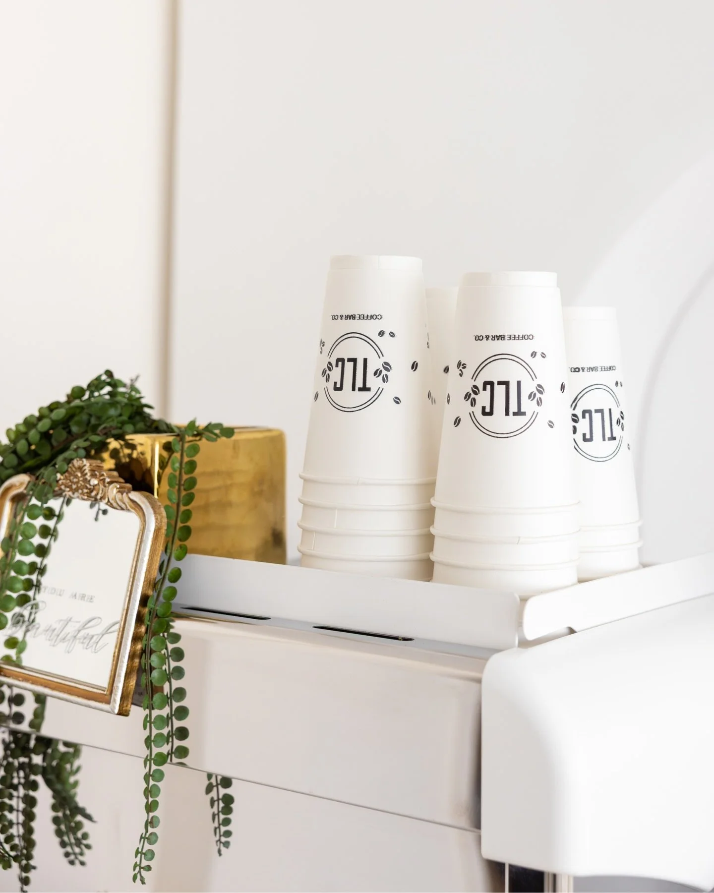 Make your next event unforgettable with the TLC Coffee Bar &amp; Co. Coffee Cart! ☕️✨ From weddings to corporate events, we bring the premium cafe experience directly to your guests.

Book now and let&rsquo;s make it extra special!
📞 Call: +1 (561) 