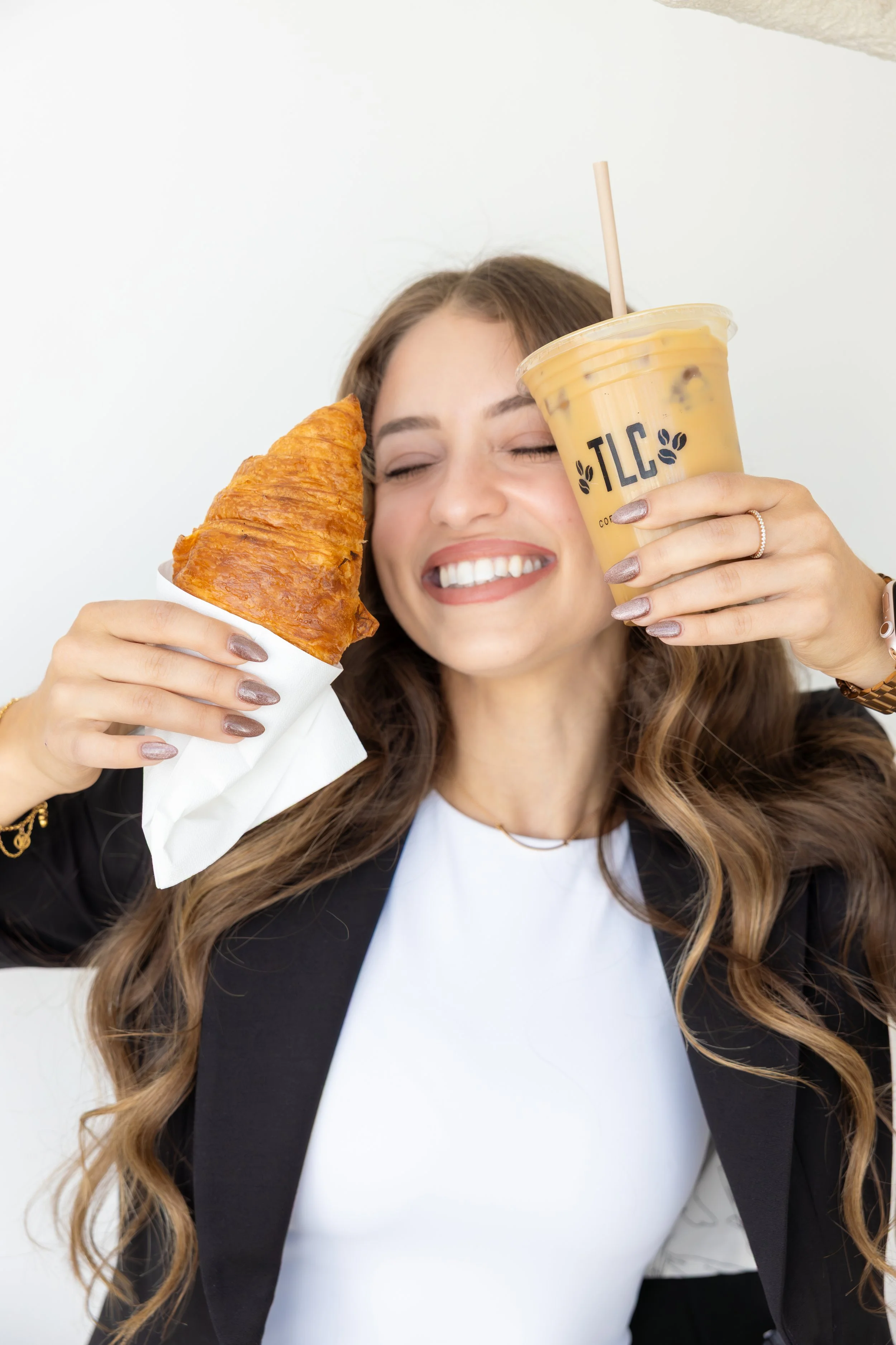 TLC Coffee Bar & Co. Premium Mobile Café Bar Experience for every event serving all of South Florida. Specialty Coffee, Matcha, and Teas. 