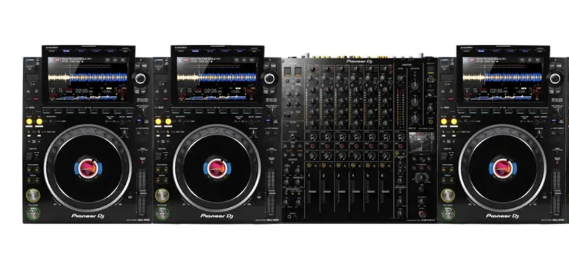 3 CDJ3000 and Pioneer V10 Mixer Bundle