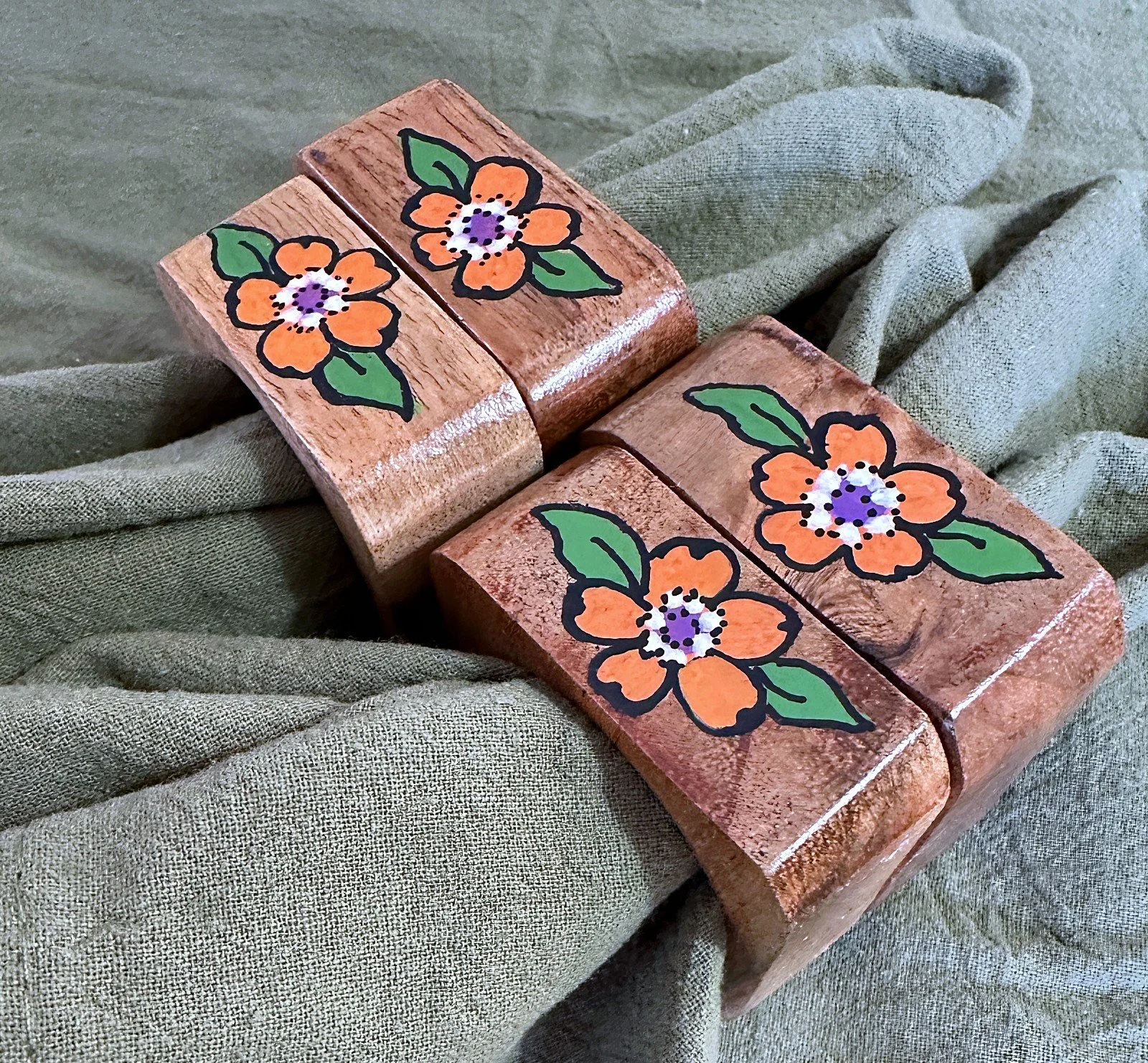Petal & Wing Napkin Ring Set II