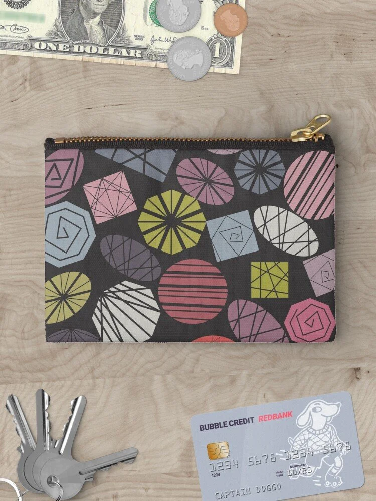 work-147933840-zipper-pouch.jpg