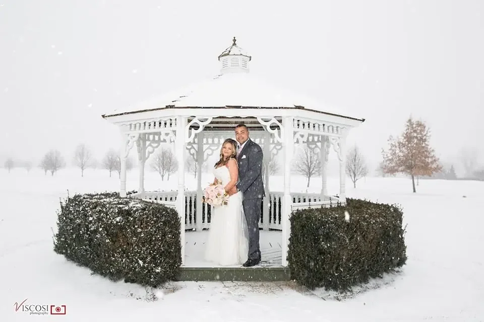 wedding-hero4.webp