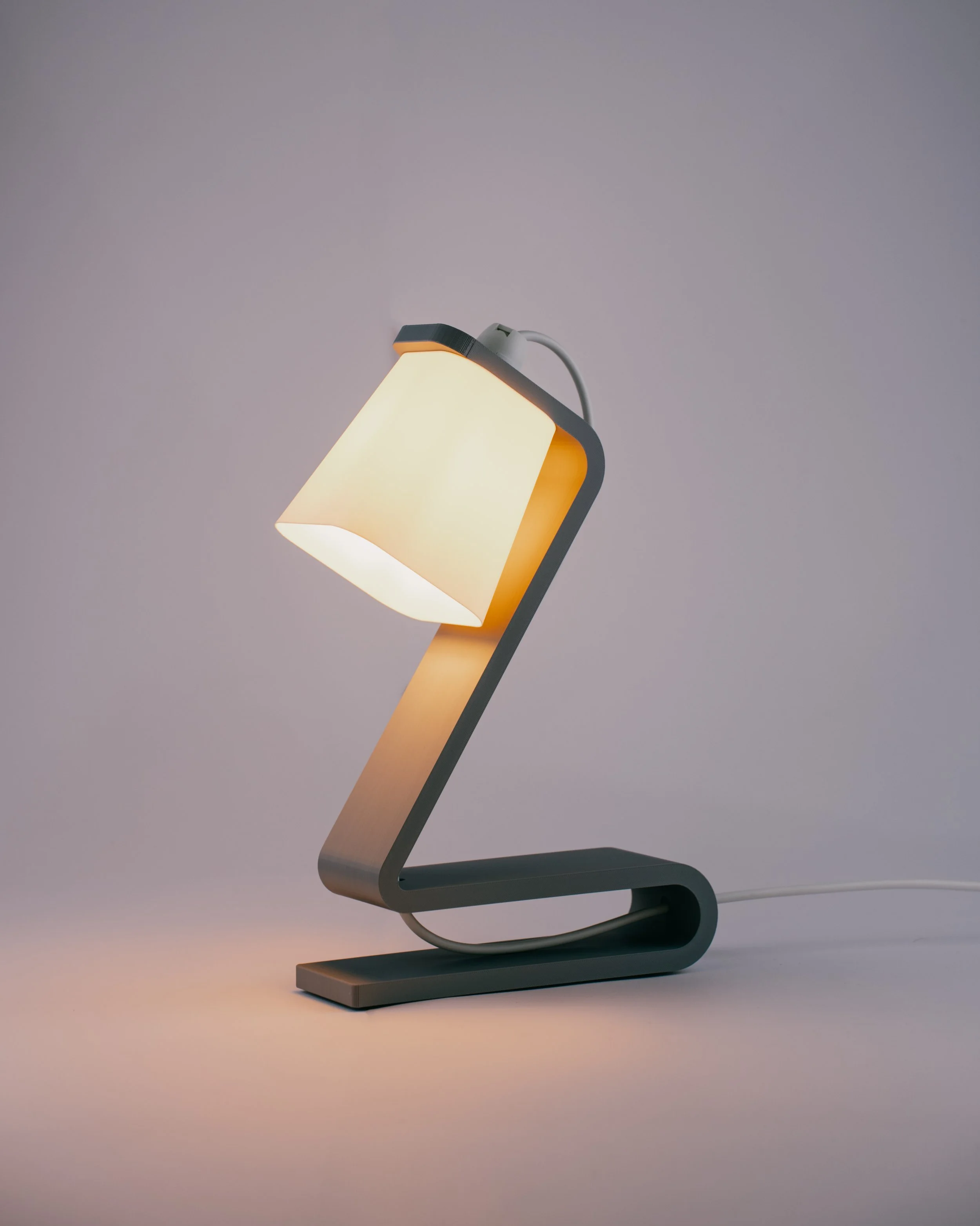 Lampada da tavolo design - ORI