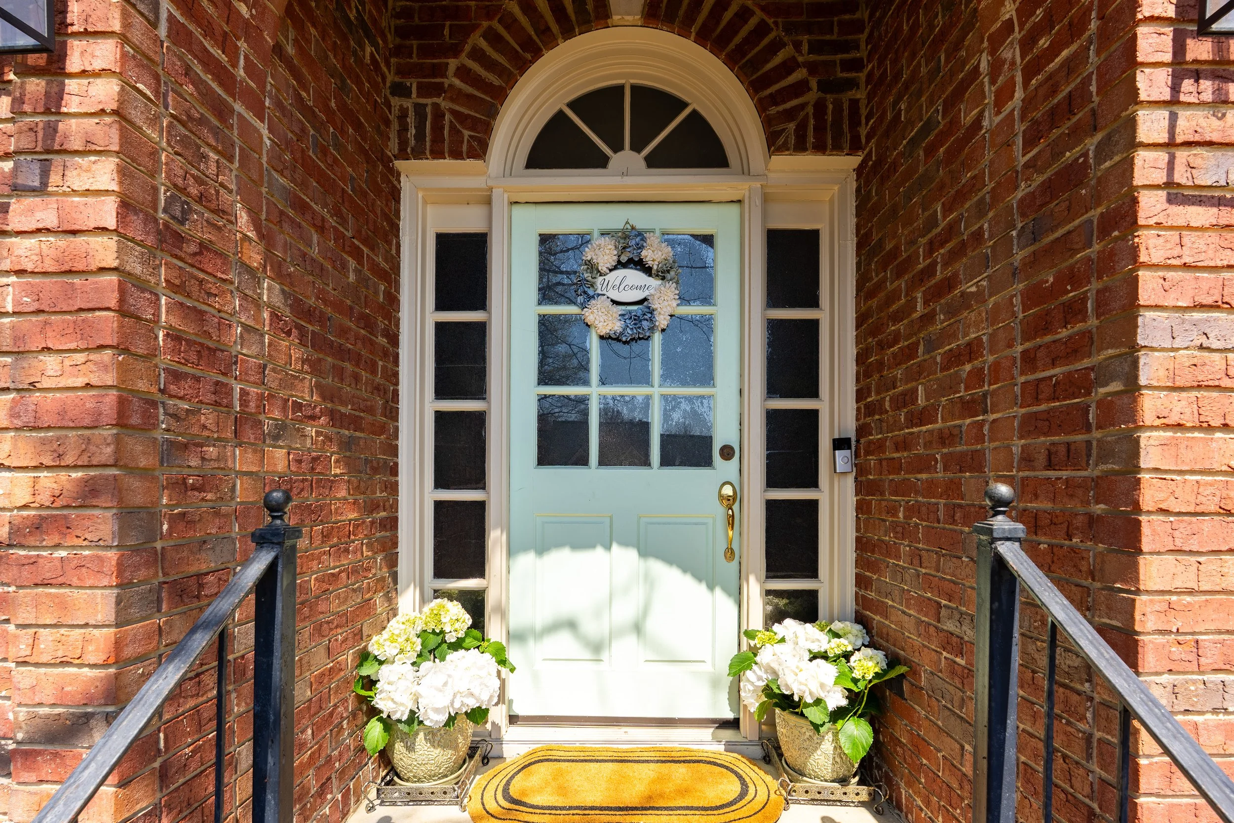 1901 Green Leaf Cir Hoover 04.jpg