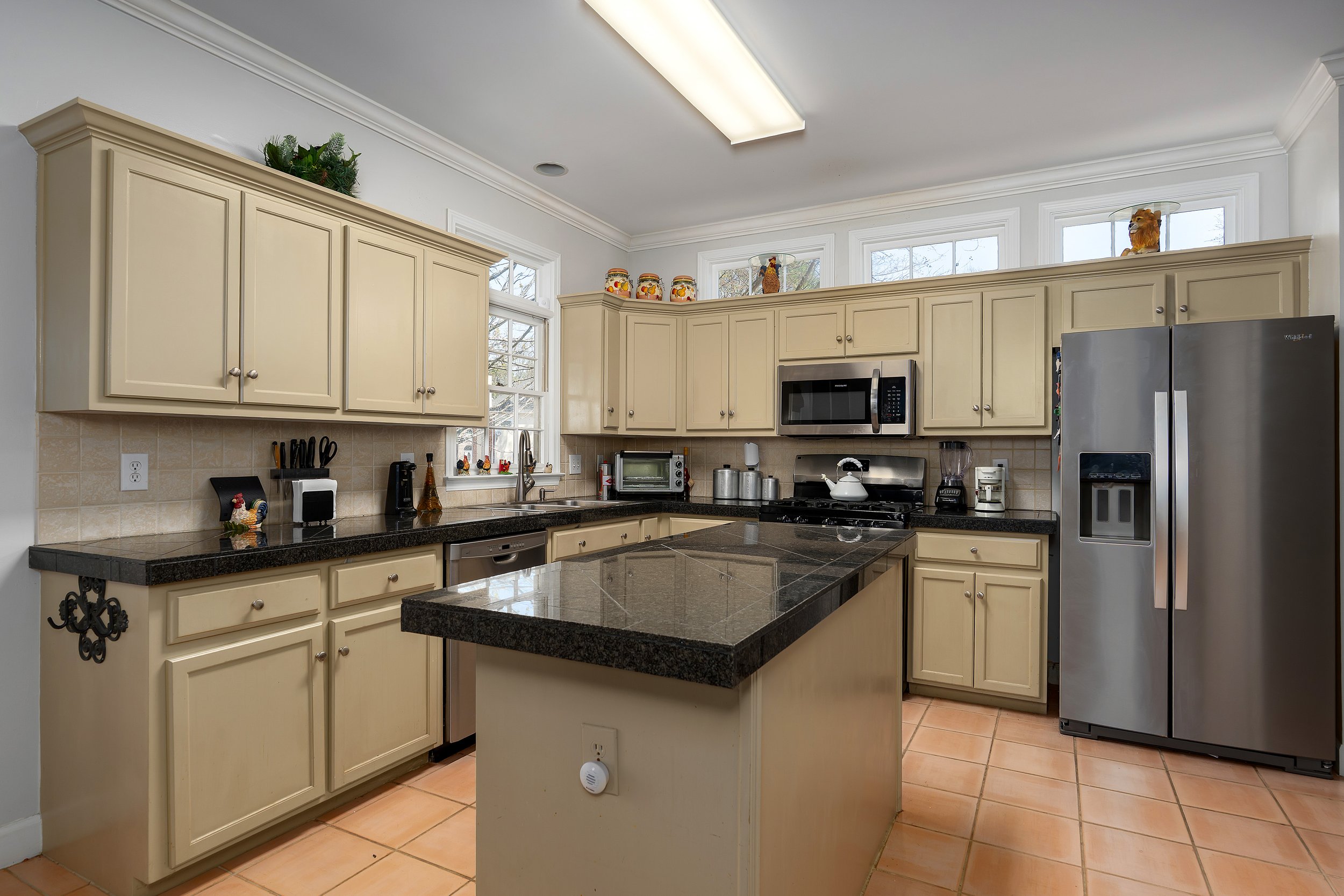 1901 Green Leaf Cir Hoover 13.jpg