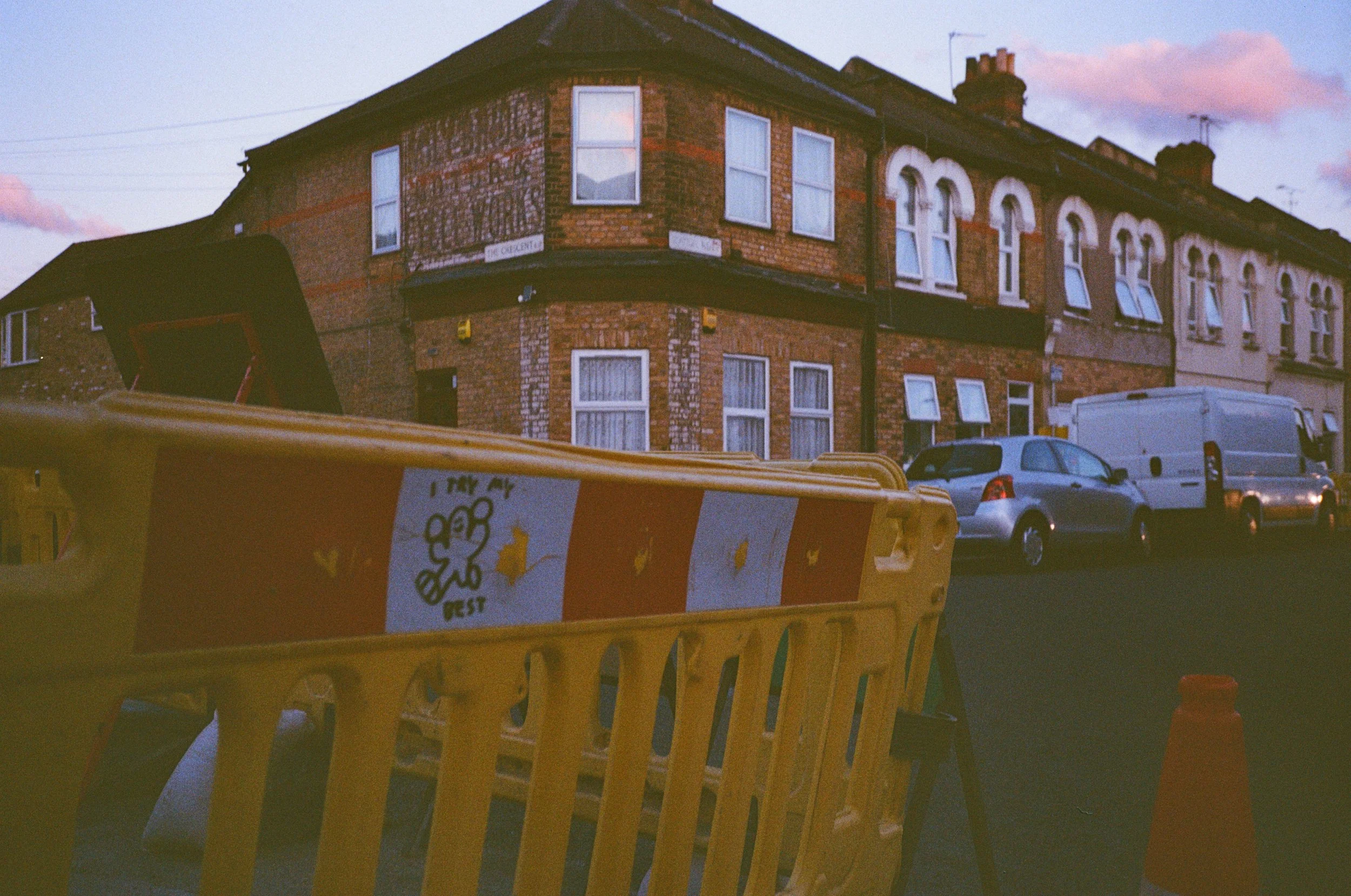 I Try My Best (35 mm, 2025)