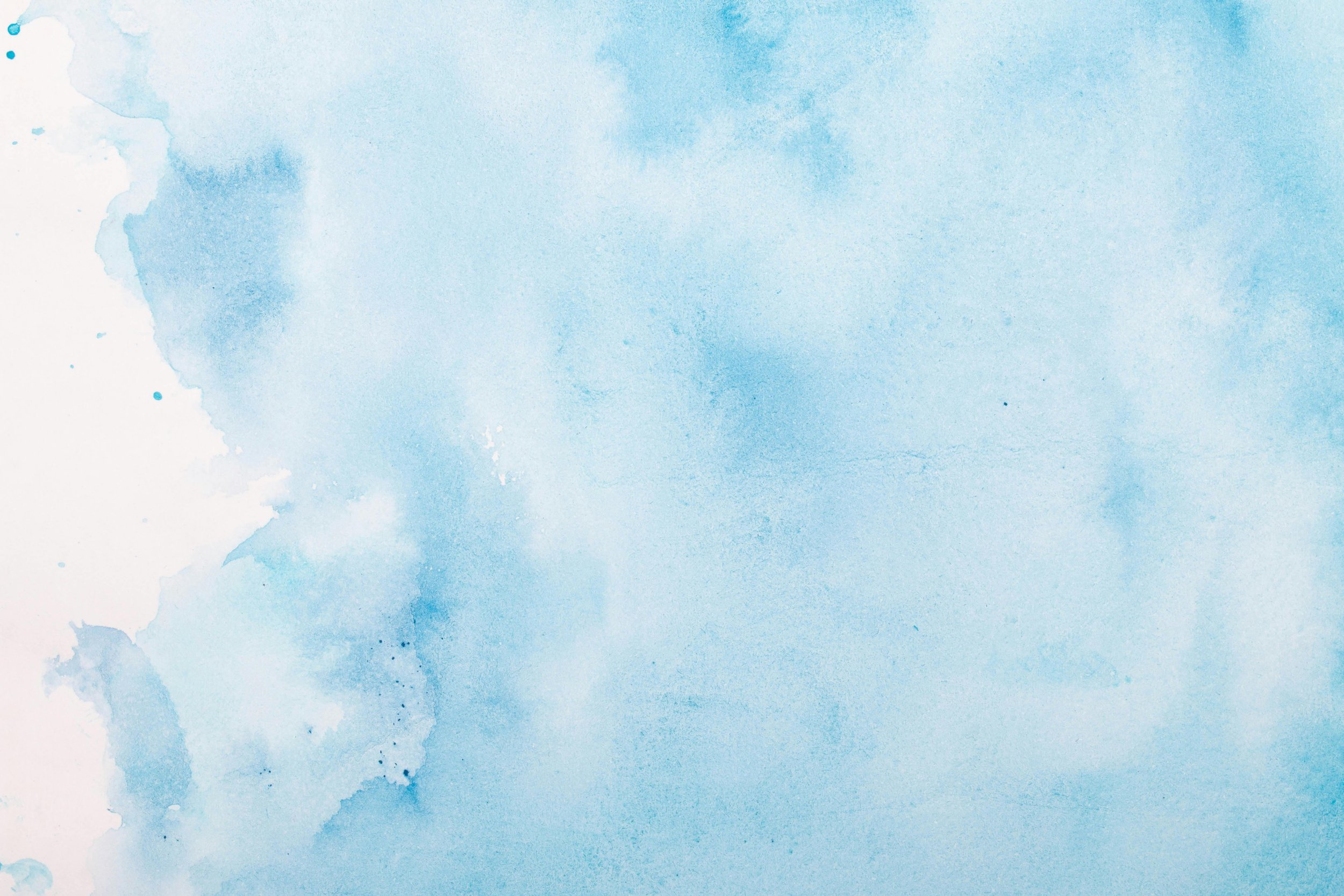 Ein blauer Wasserfarbhintergrund mit verschiedenen Farbschattierungen und -texturen.