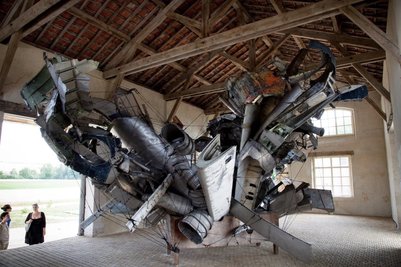   Table & Airplane Parts,   1990-2015
Halle de Marchandises de l’Ancienne Gare
Leuglay-Voulaines, France