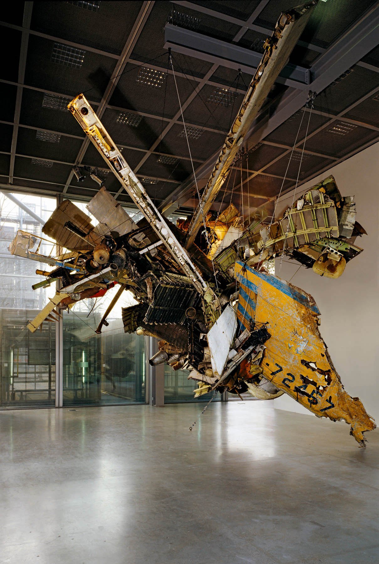   MoMA & Airplane Parts   2002-2003
Fondation Cartier pour l’art contemporain, Paris, France