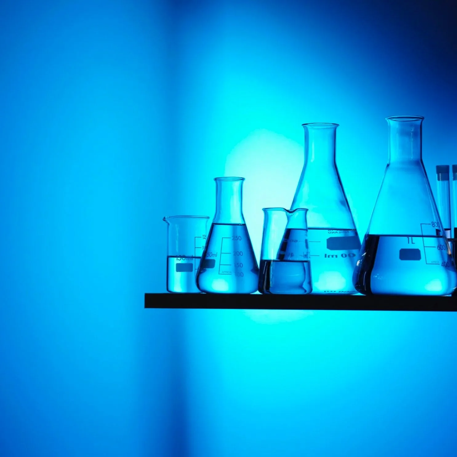 The Evidence Problem in Aesthetic Medicine — Why We Should Read the Small Print