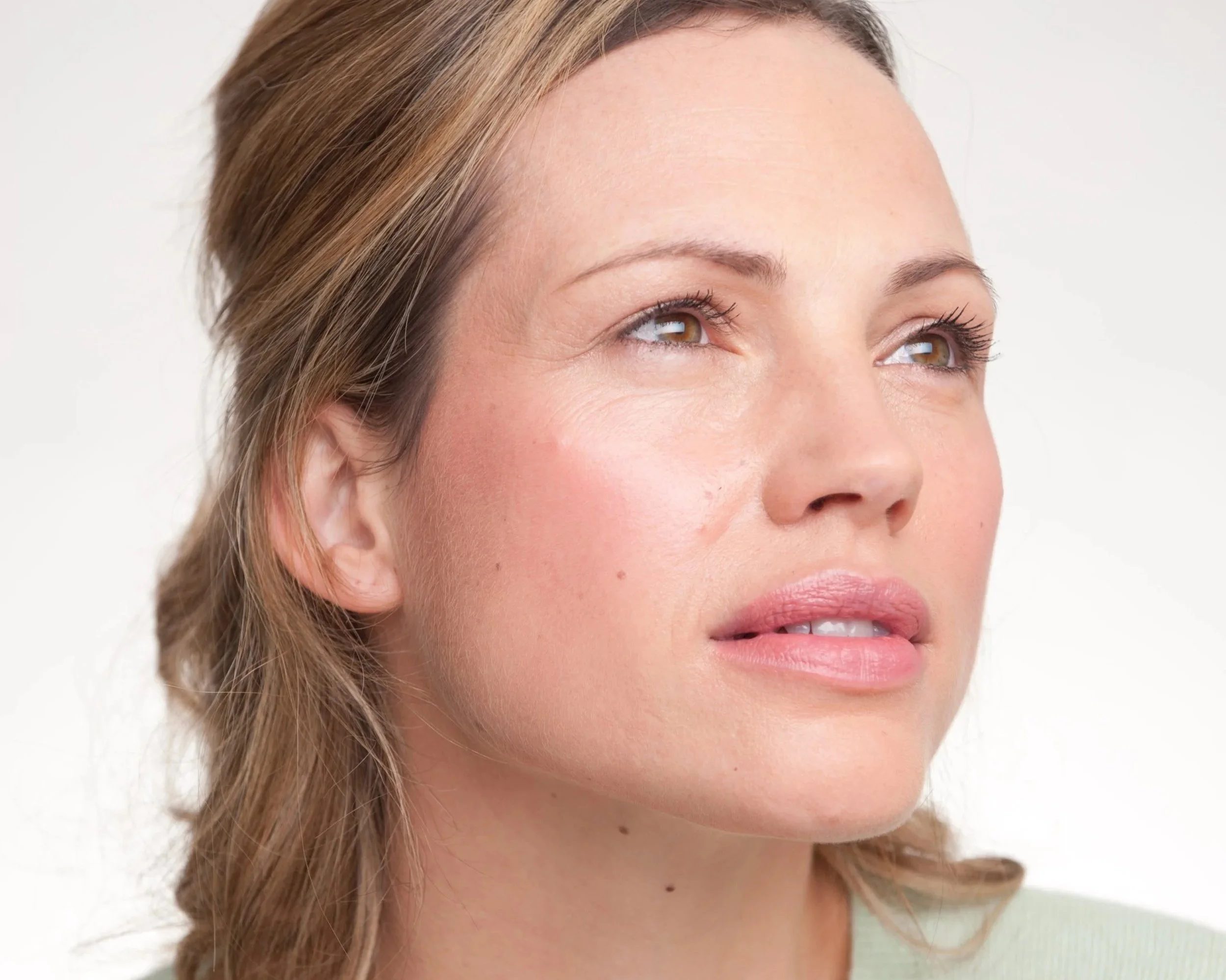 After the Storm — Aesthetic Medicine and the Woman Rebuilding Herself