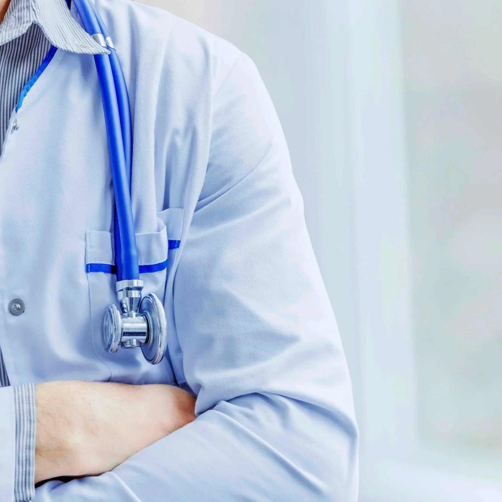 What Does “Doctor-Led” Really Mean in Aesthetic Clinics?