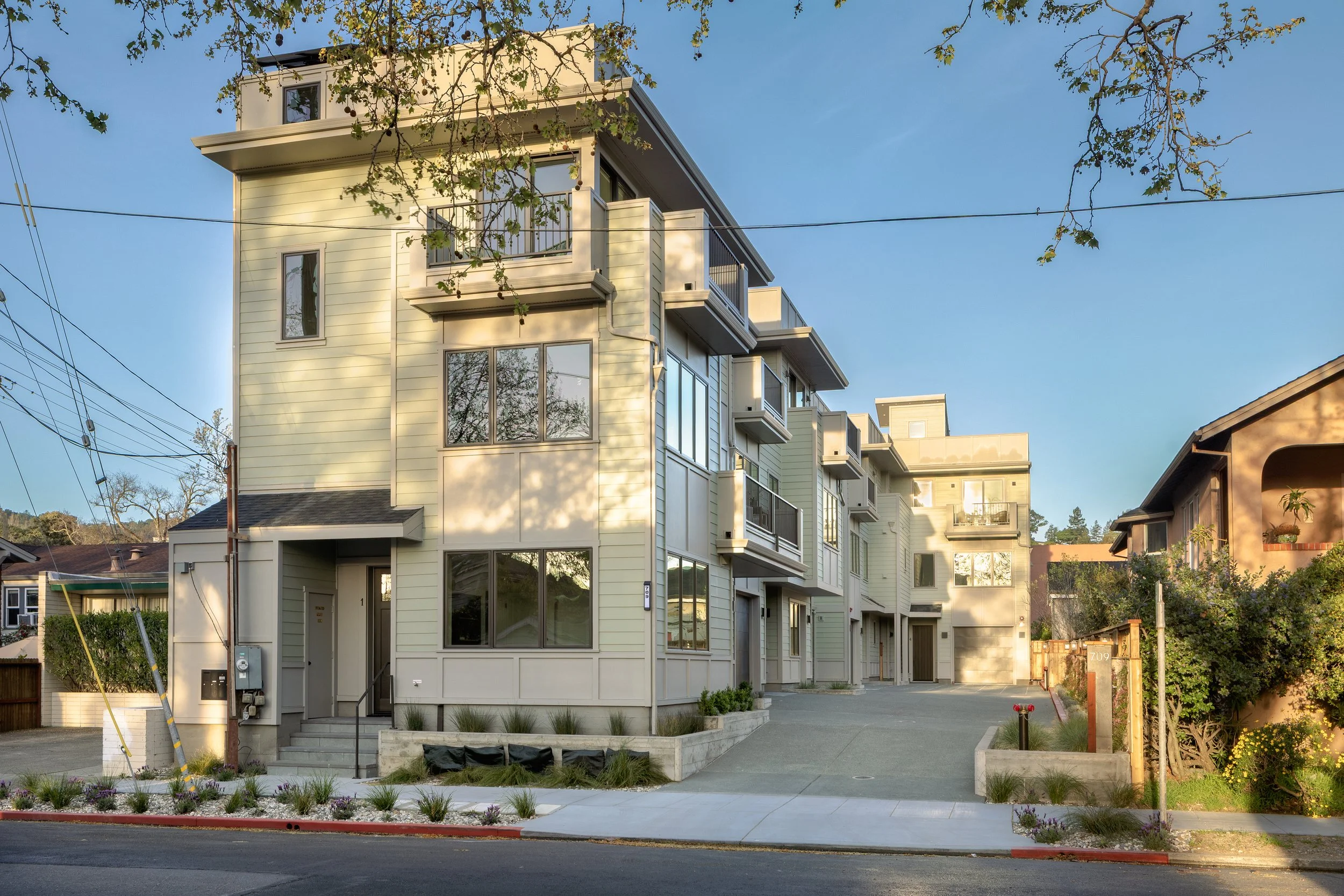 709 C, San Rafael-3.jpg