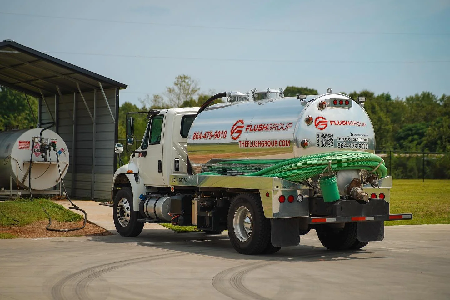 Flush Group branded septic pumping truck ready for service in South Carolina